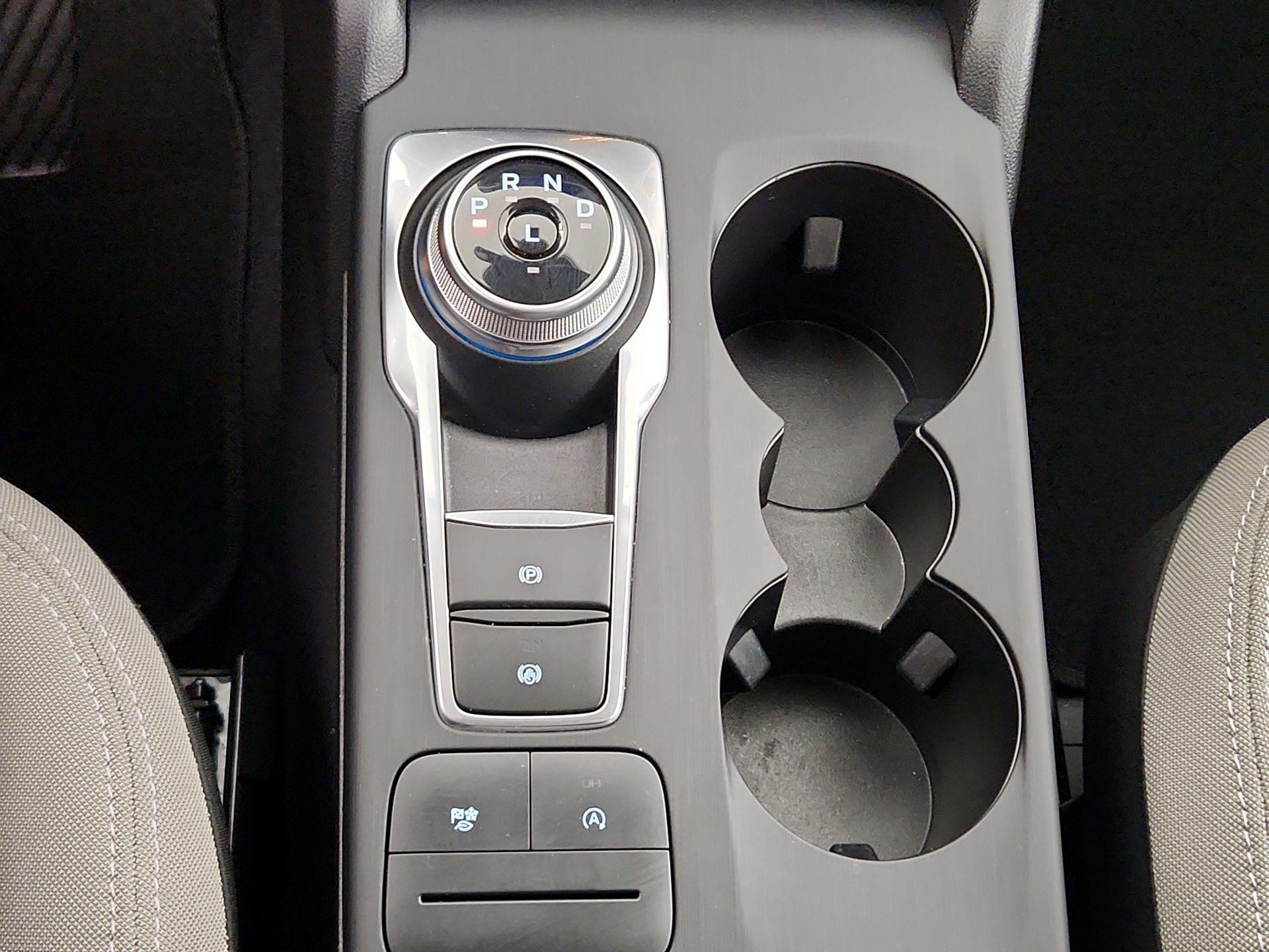 Thumbnail: 2022 Ford Escape - 17