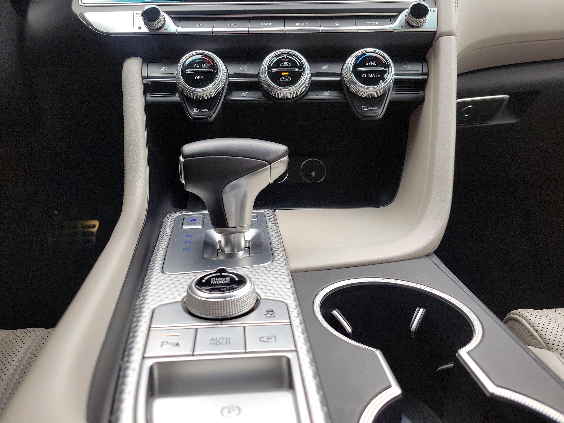Thumbnail: 2023 Genesis G70 - 18