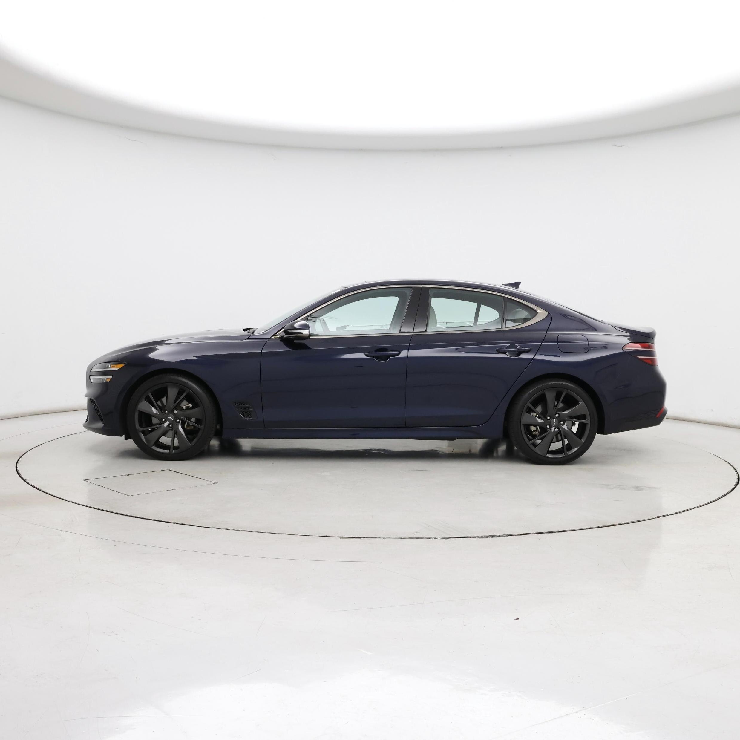 Thumbnail: 2023 Genesis G70 - 3