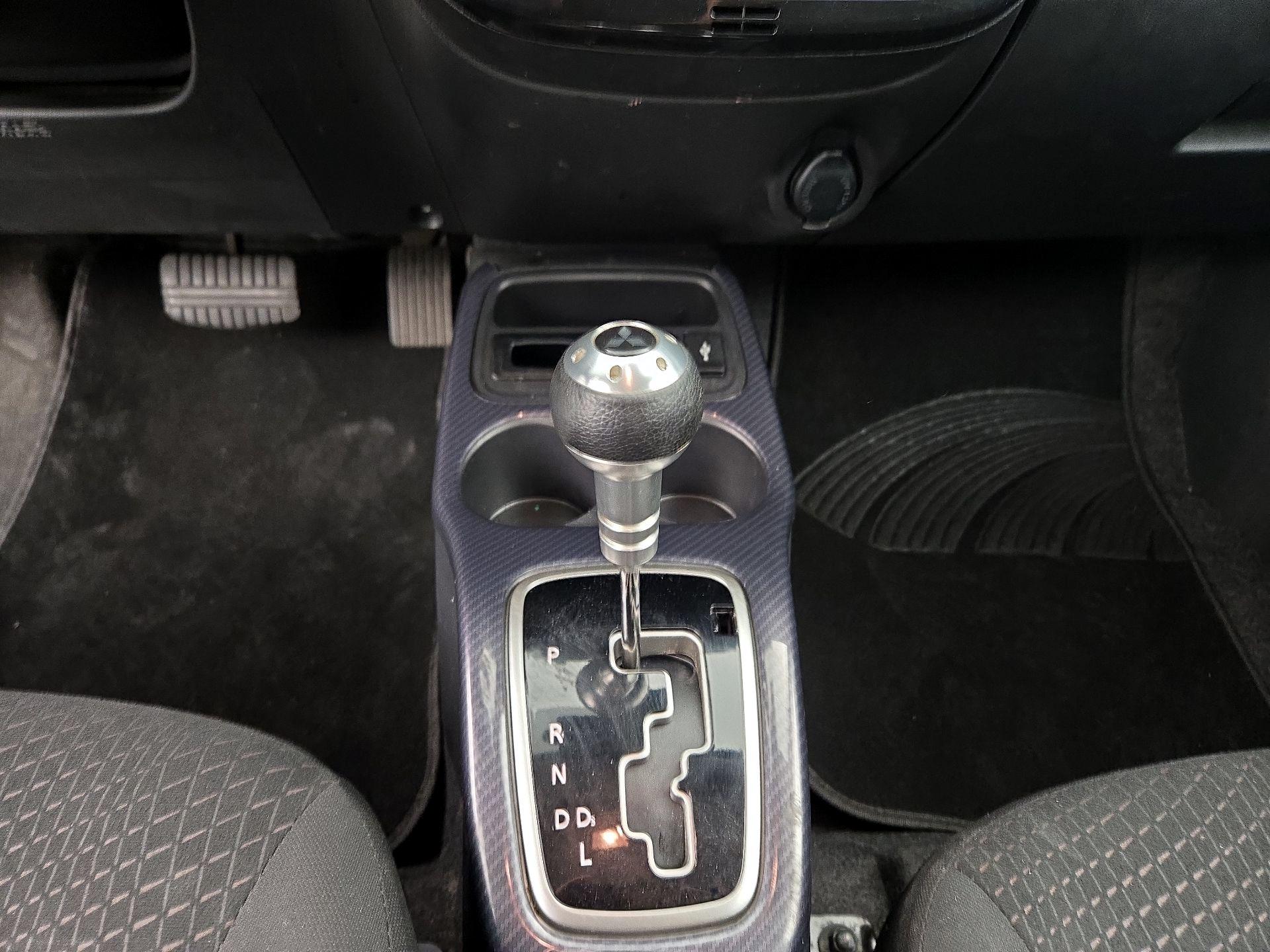 Thumbnail: 2023 Mitsubishi Mirage G4 - 17