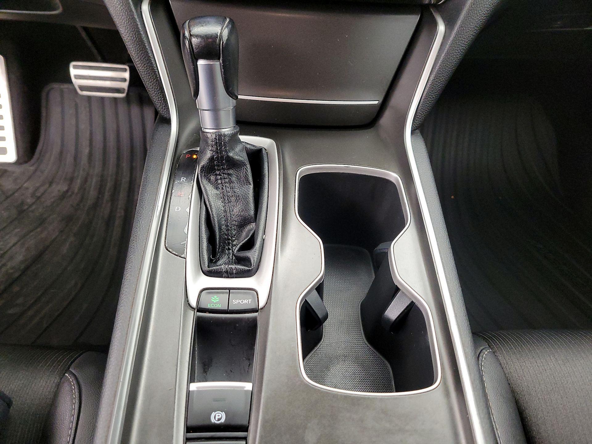 Thumbnail: 2020 Honda Accord - 17