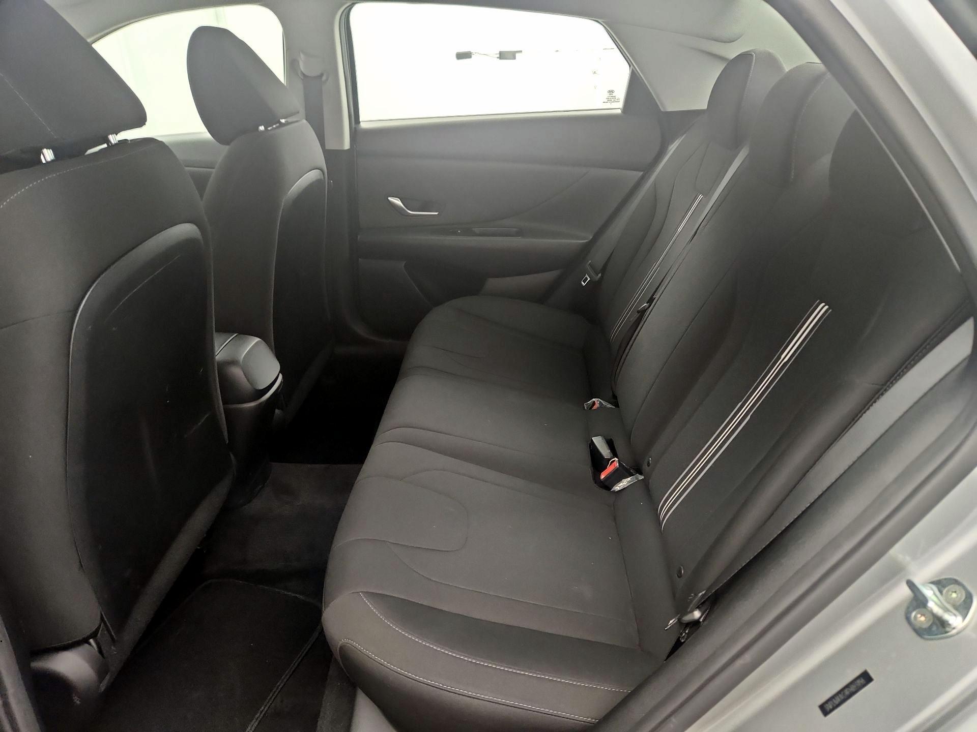 Thumbnail: 2023 Hyundai Elantra - 19