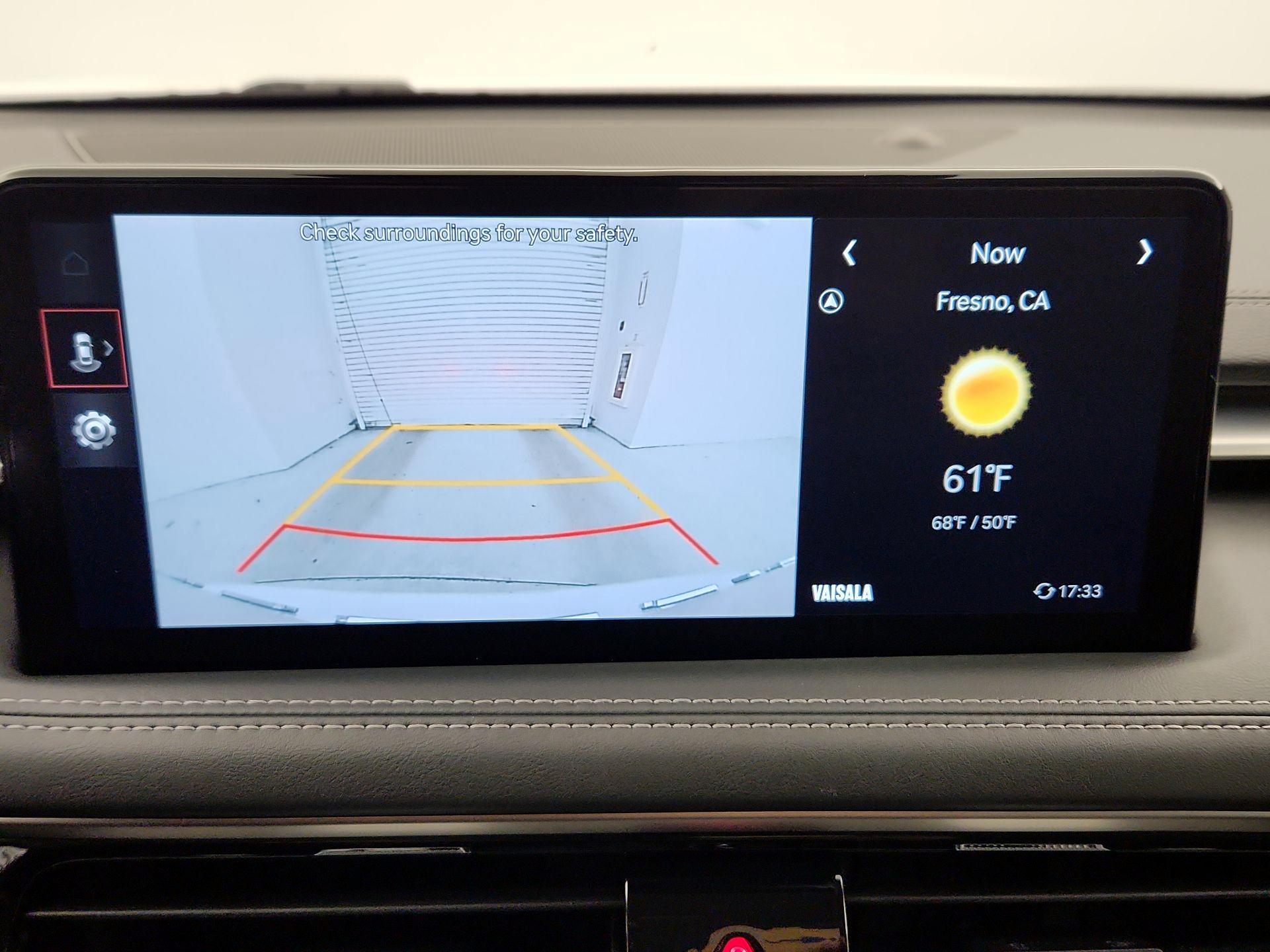 Thumbnail: 2024 Genesis G70 - 14