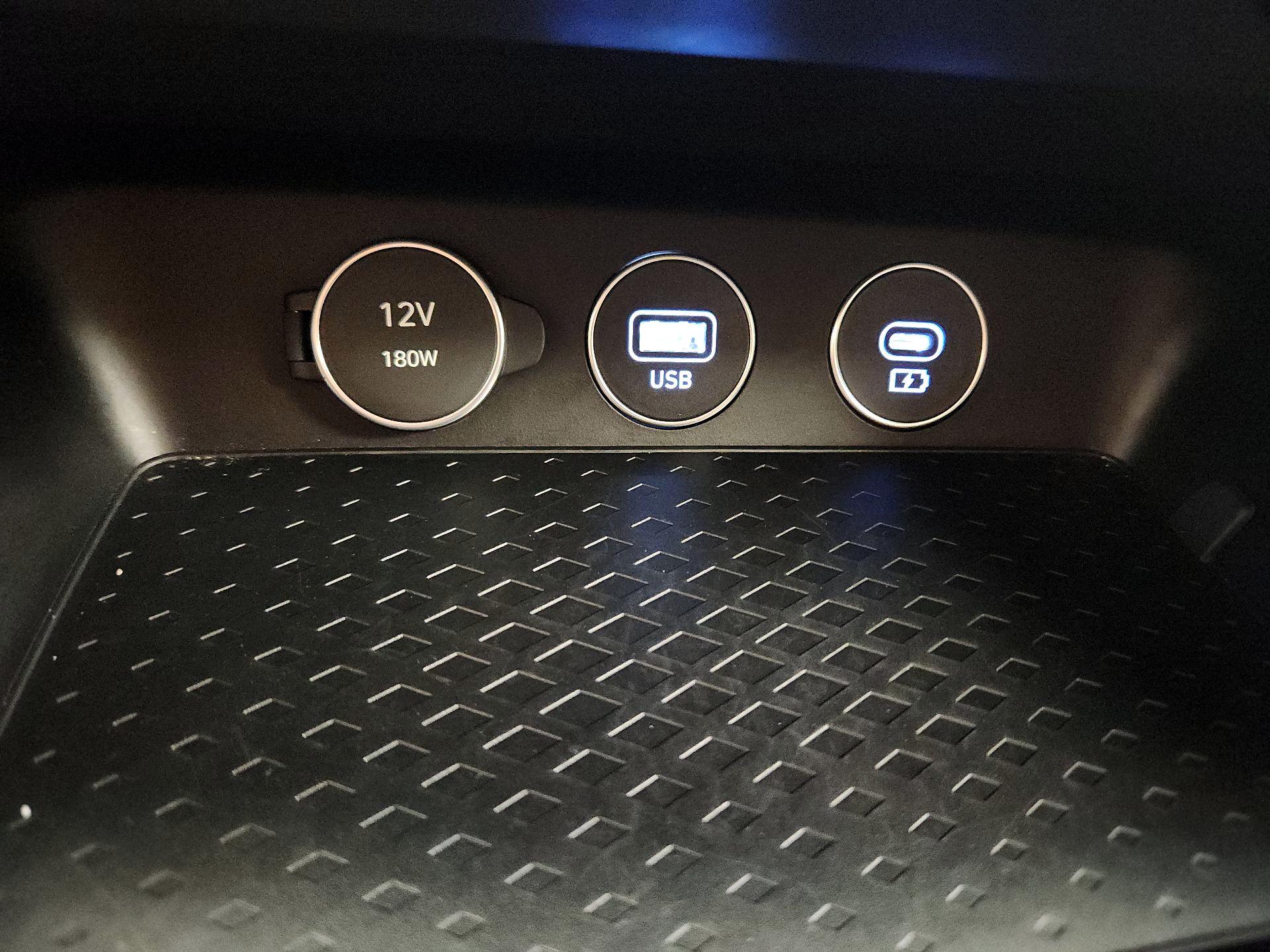 Thumbnail: 2024 Genesis G70 - 18