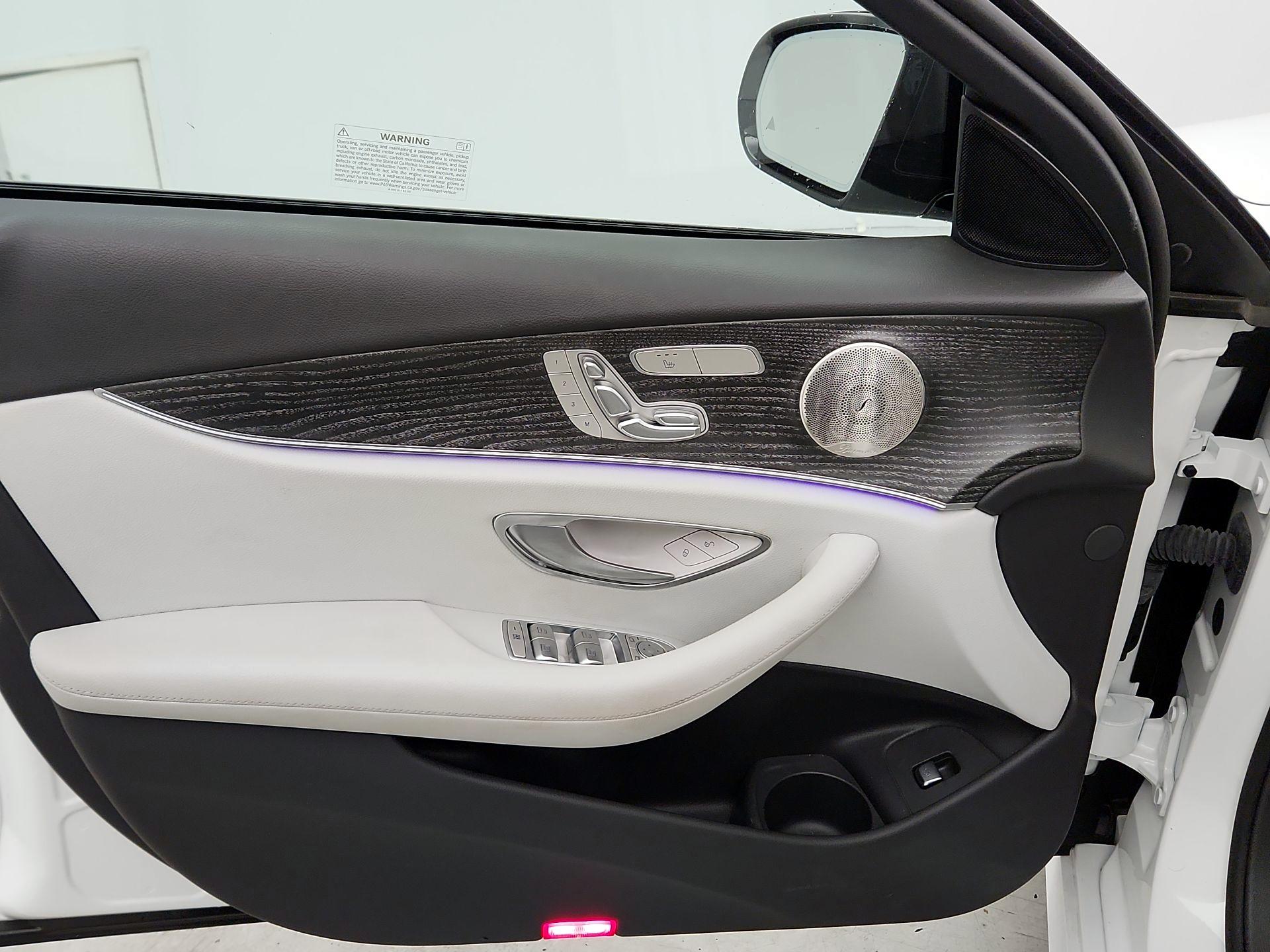 Thumbnail: 2022 Mercedes-Benz E-Class - 12