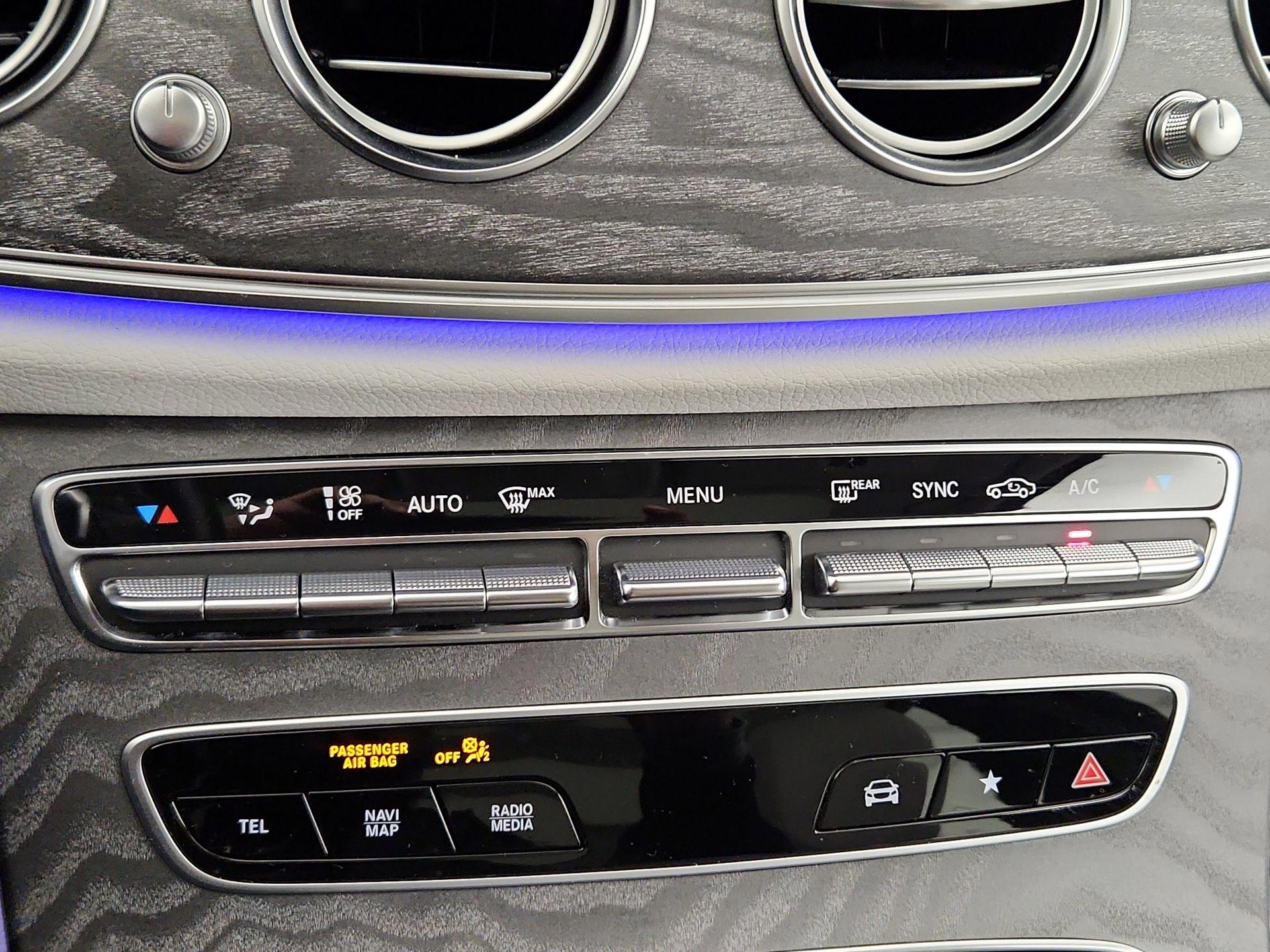 Thumbnail: 2022 Mercedes-Benz E-Class - 17