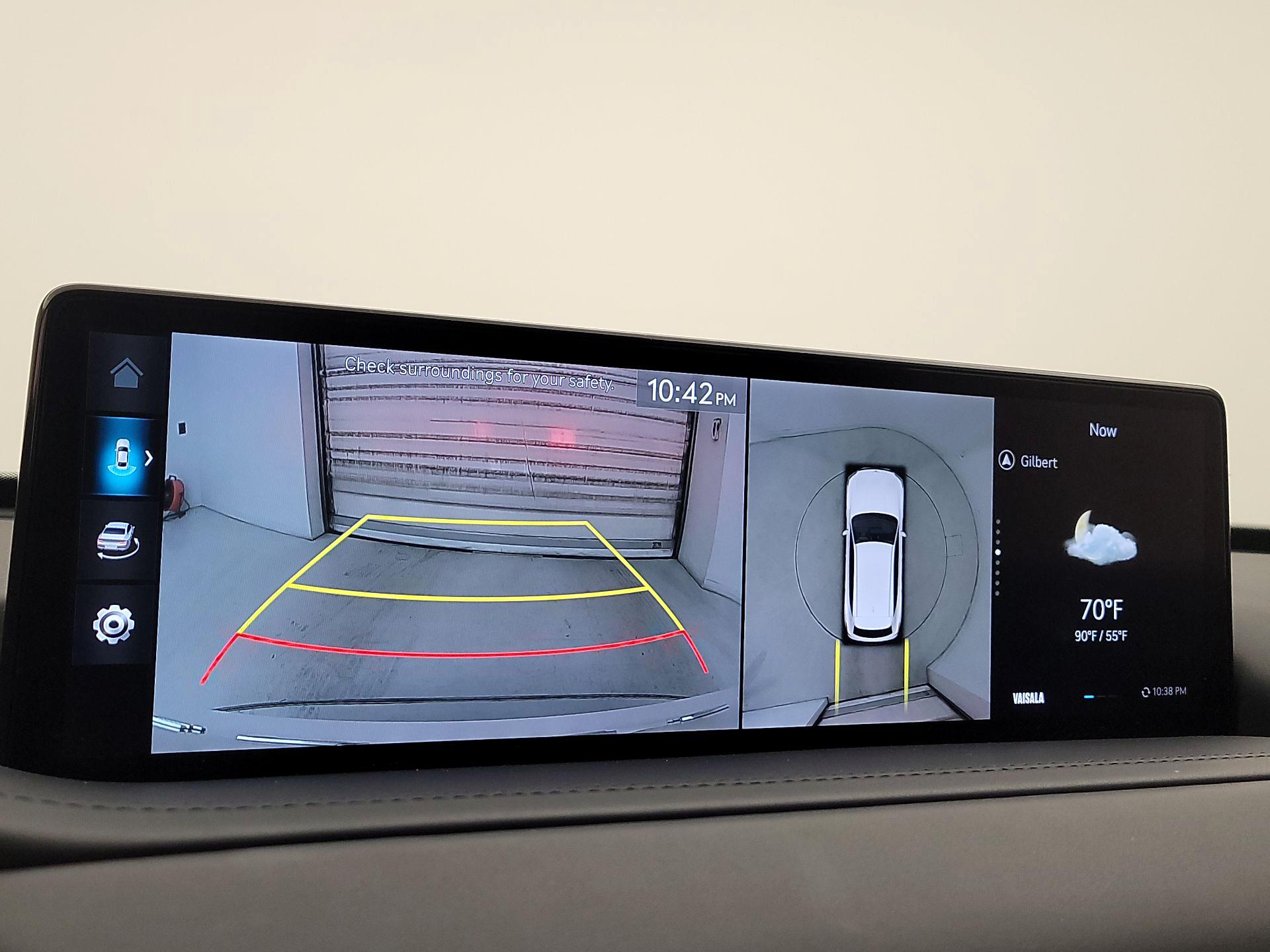 Thumbnail: 2023 Genesis GV80 - 15