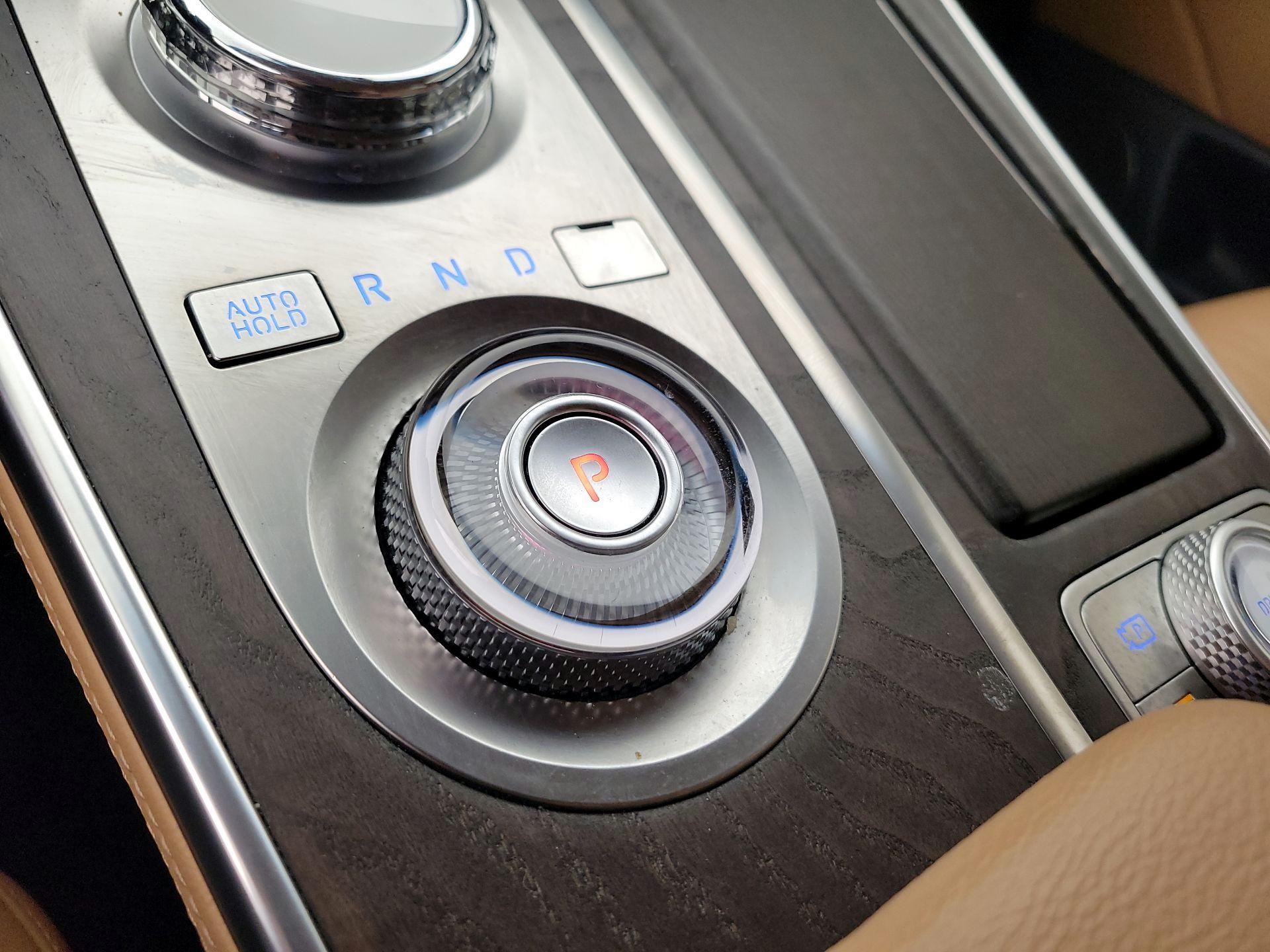 Thumbnail: 2023 Genesis GV80 - 18