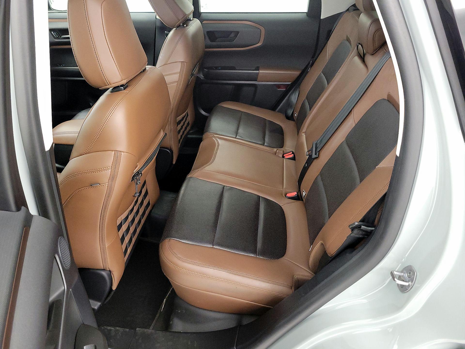 Thumbnail: 2022 Ford Bronco Sport - 19