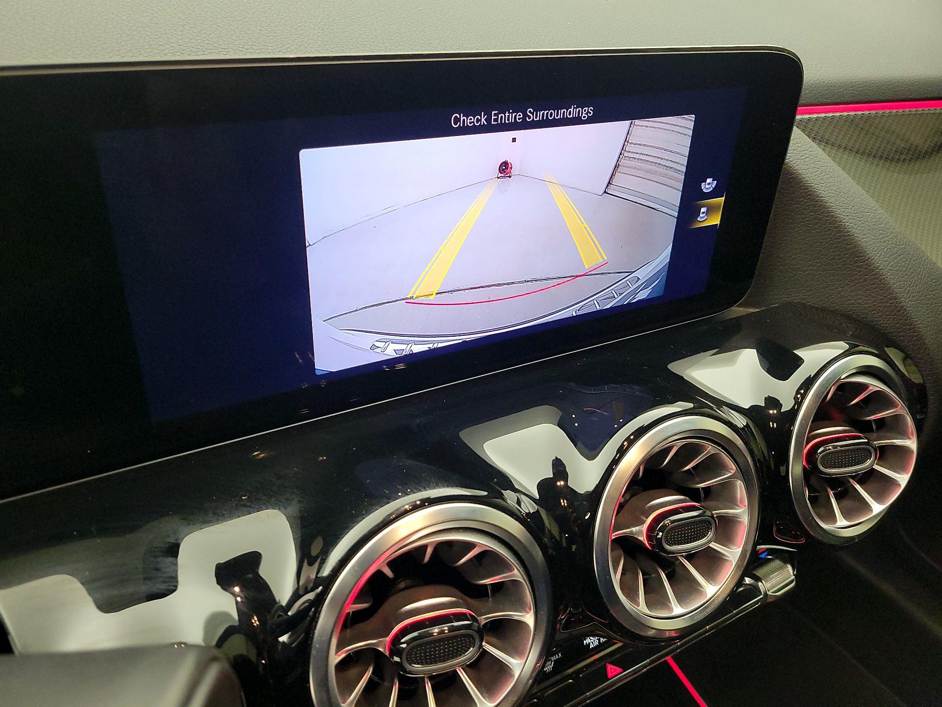 Thumbnail: 2022 Mercedes-Benz GLA - 15