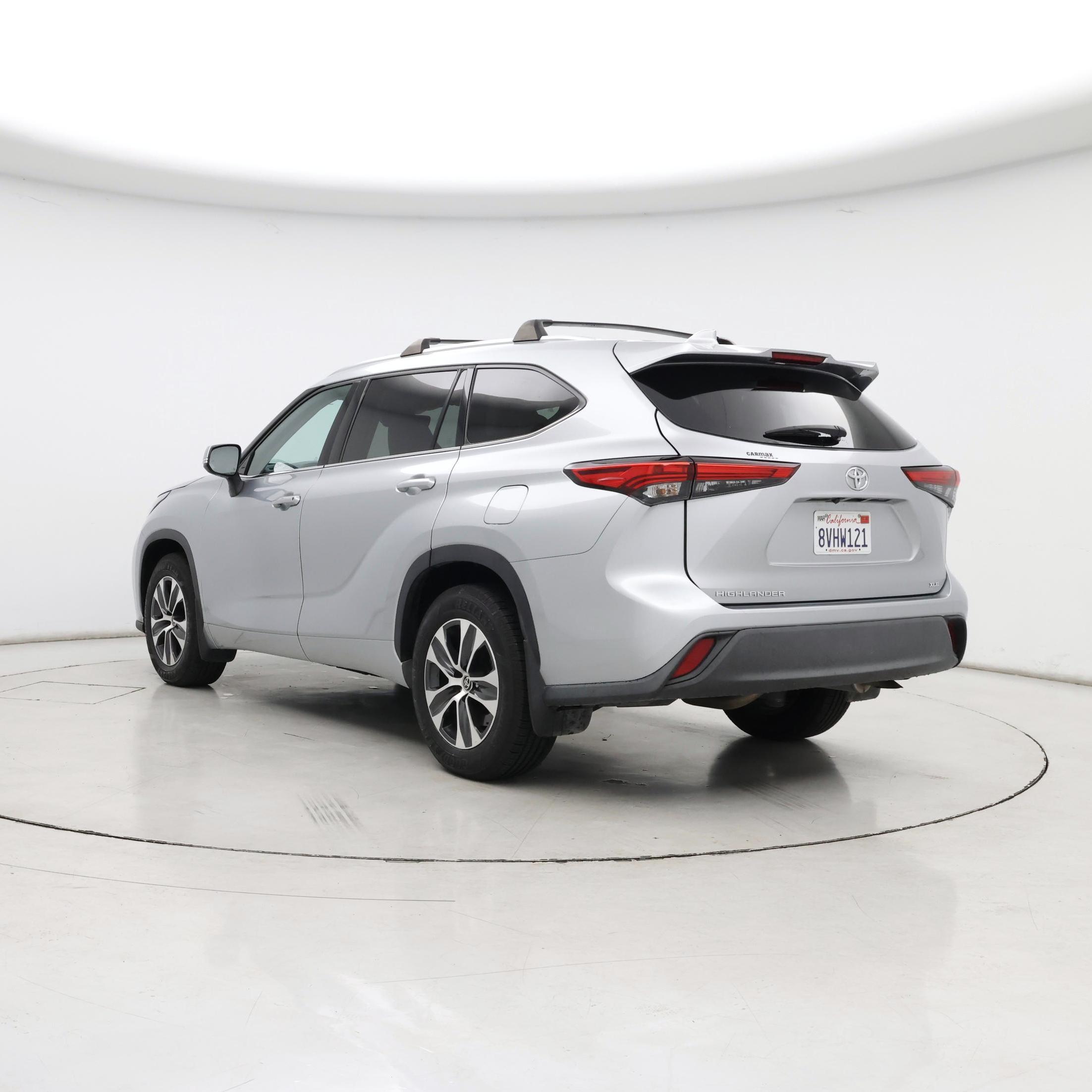 Thumbnail: 2021 Toyota Highlander - 2