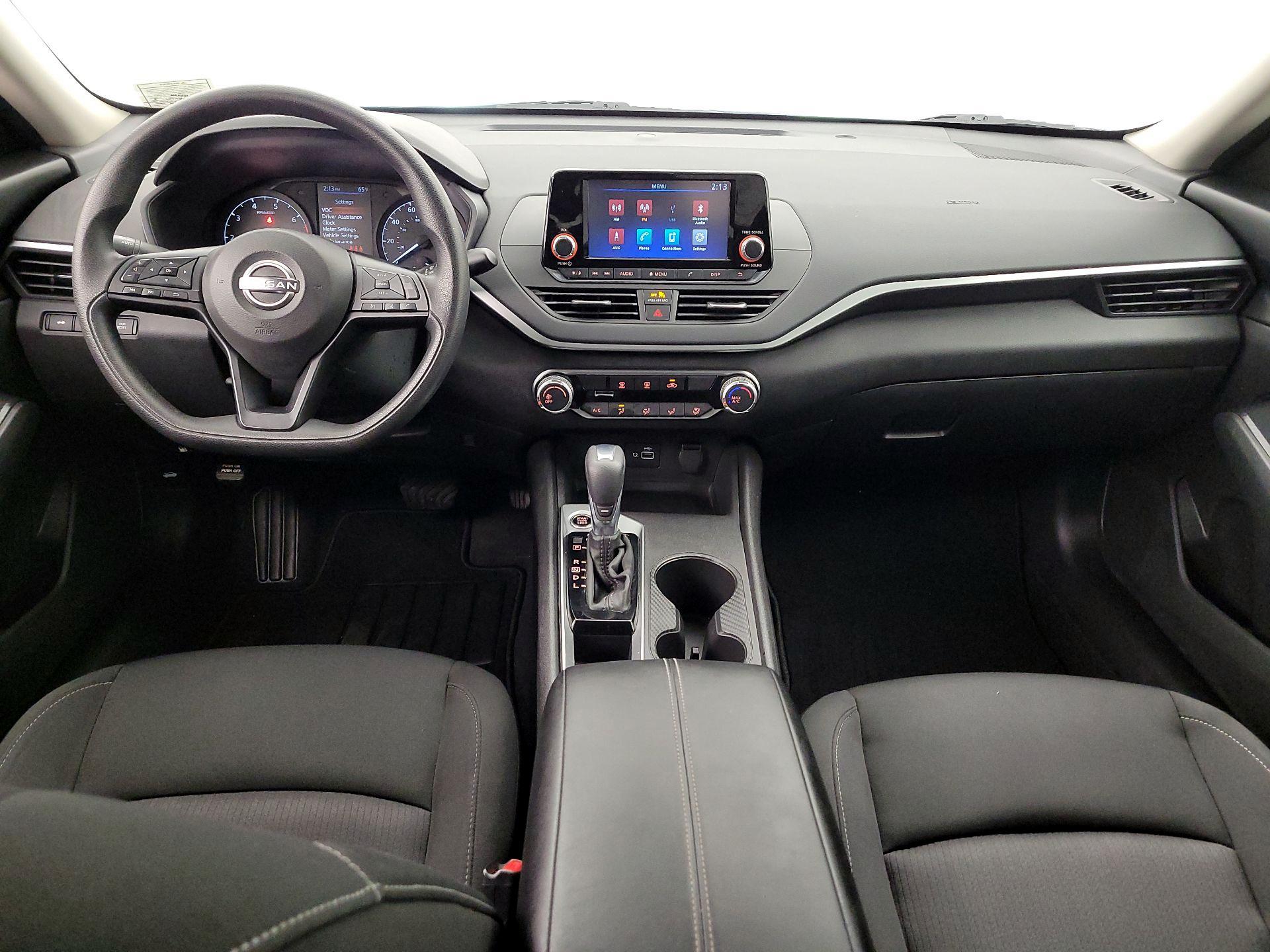 Thumbnail: 2023 Nissan Altima - 9