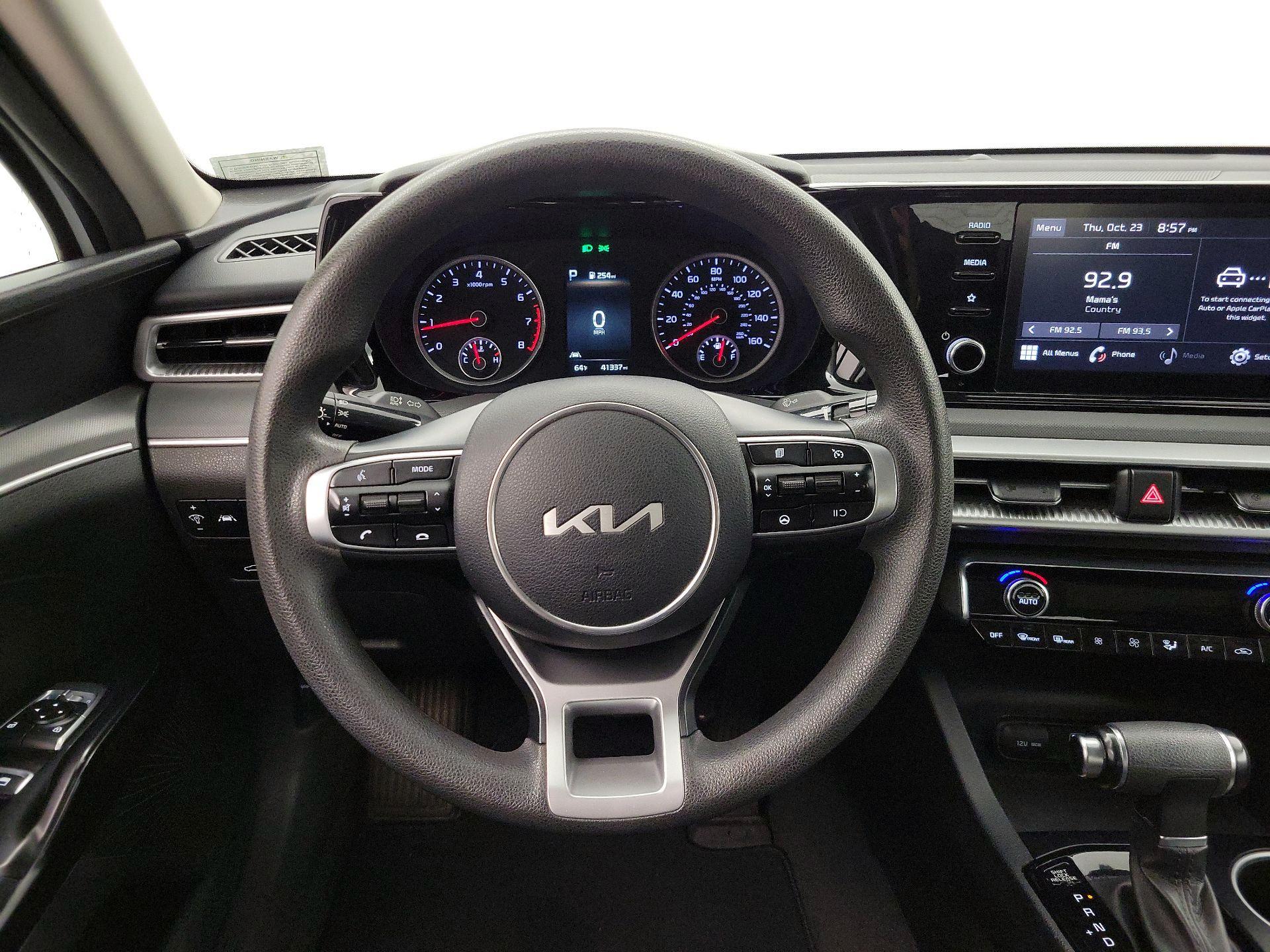 Thumbnail: 2022 Kia K5 - 10