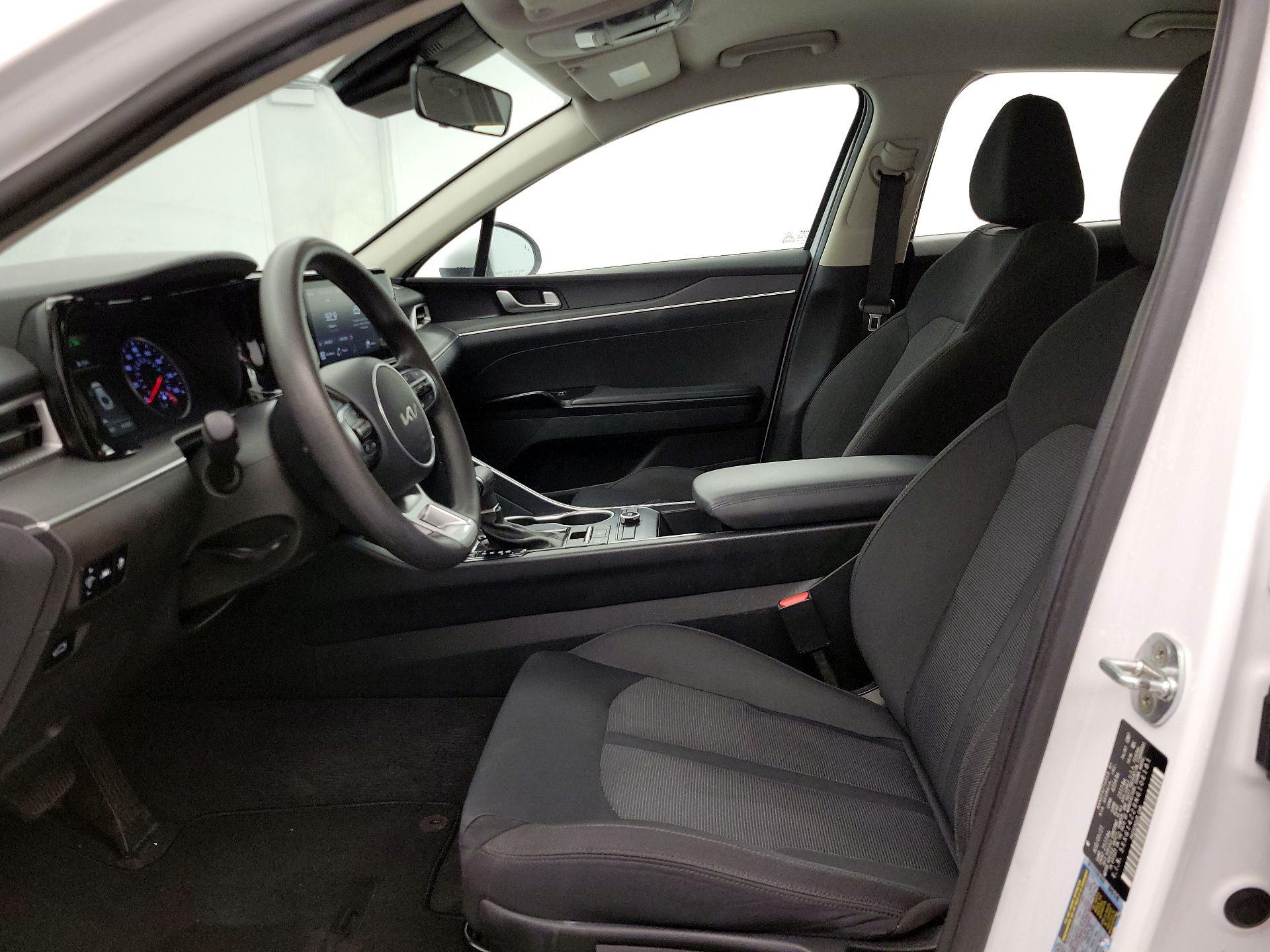 Thumbnail: 2022 Kia K5 - 11