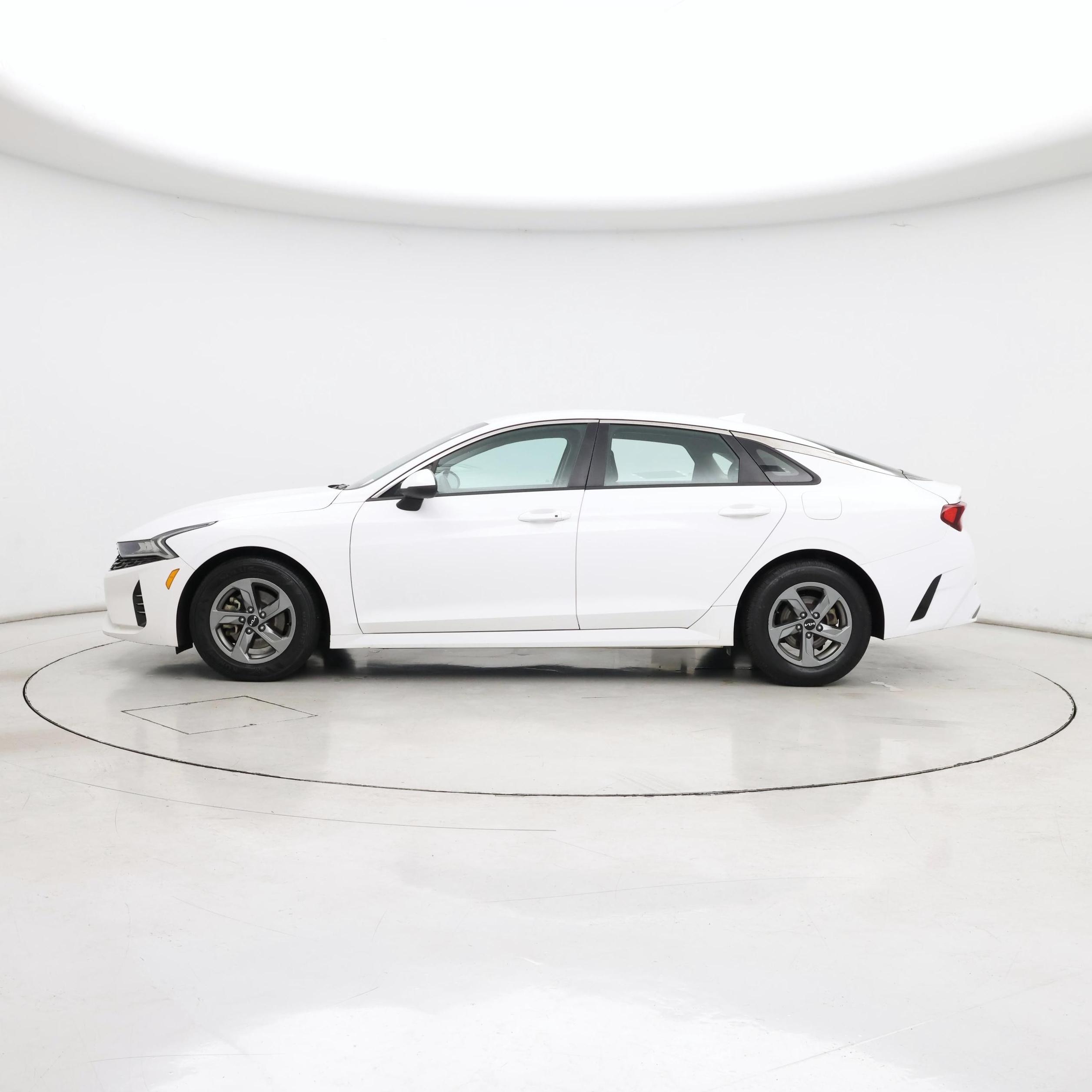 Thumbnail: 2022 Kia K5 - 3