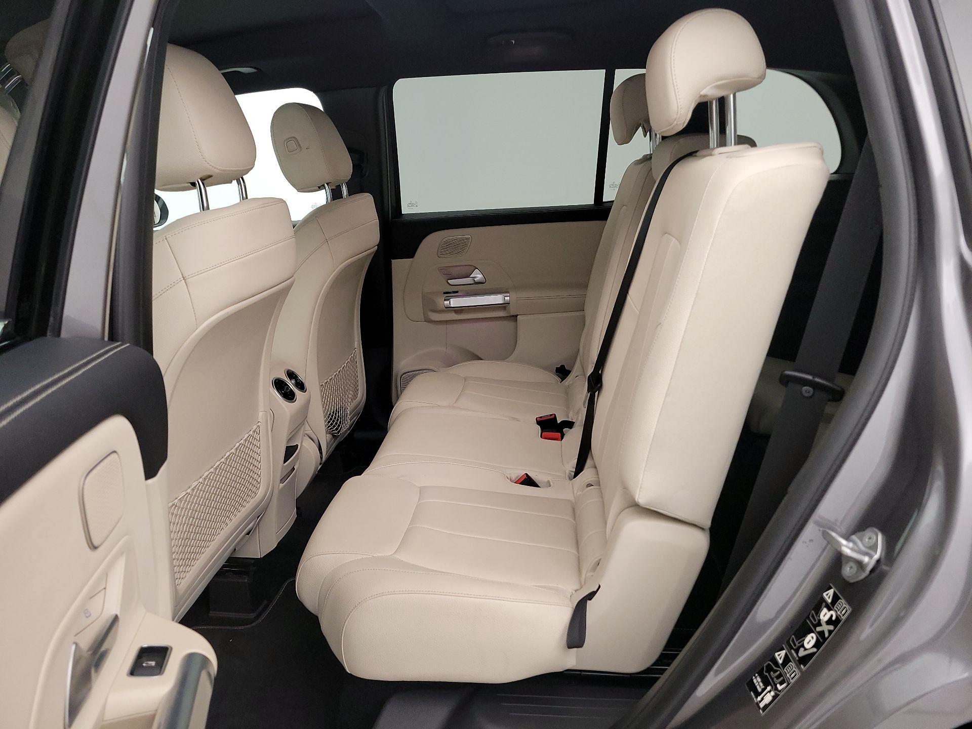 Thumbnail: 2021 Mercedes-Benz GLB - 20
