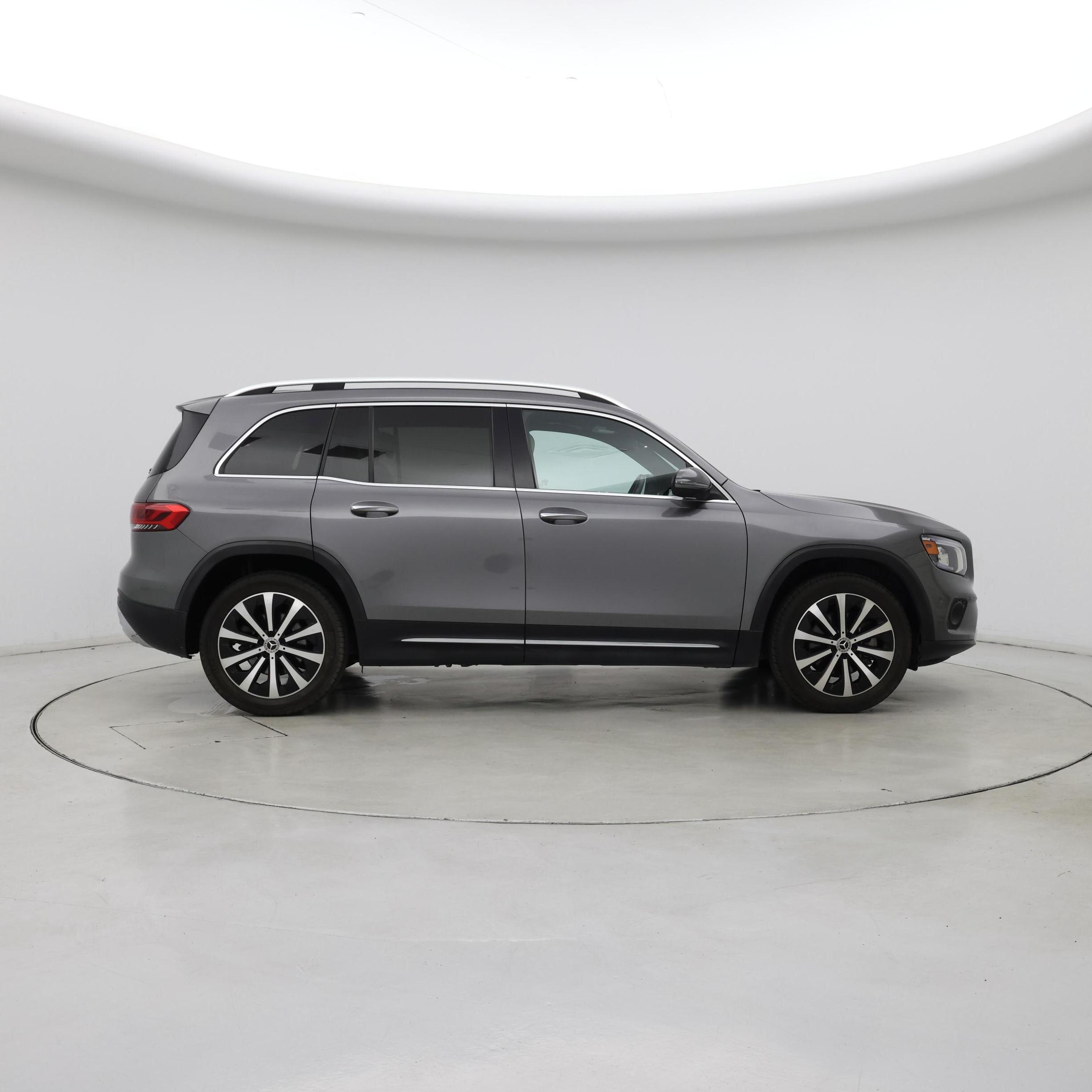 Thumbnail: 2021 Mercedes-Benz GLB - 7