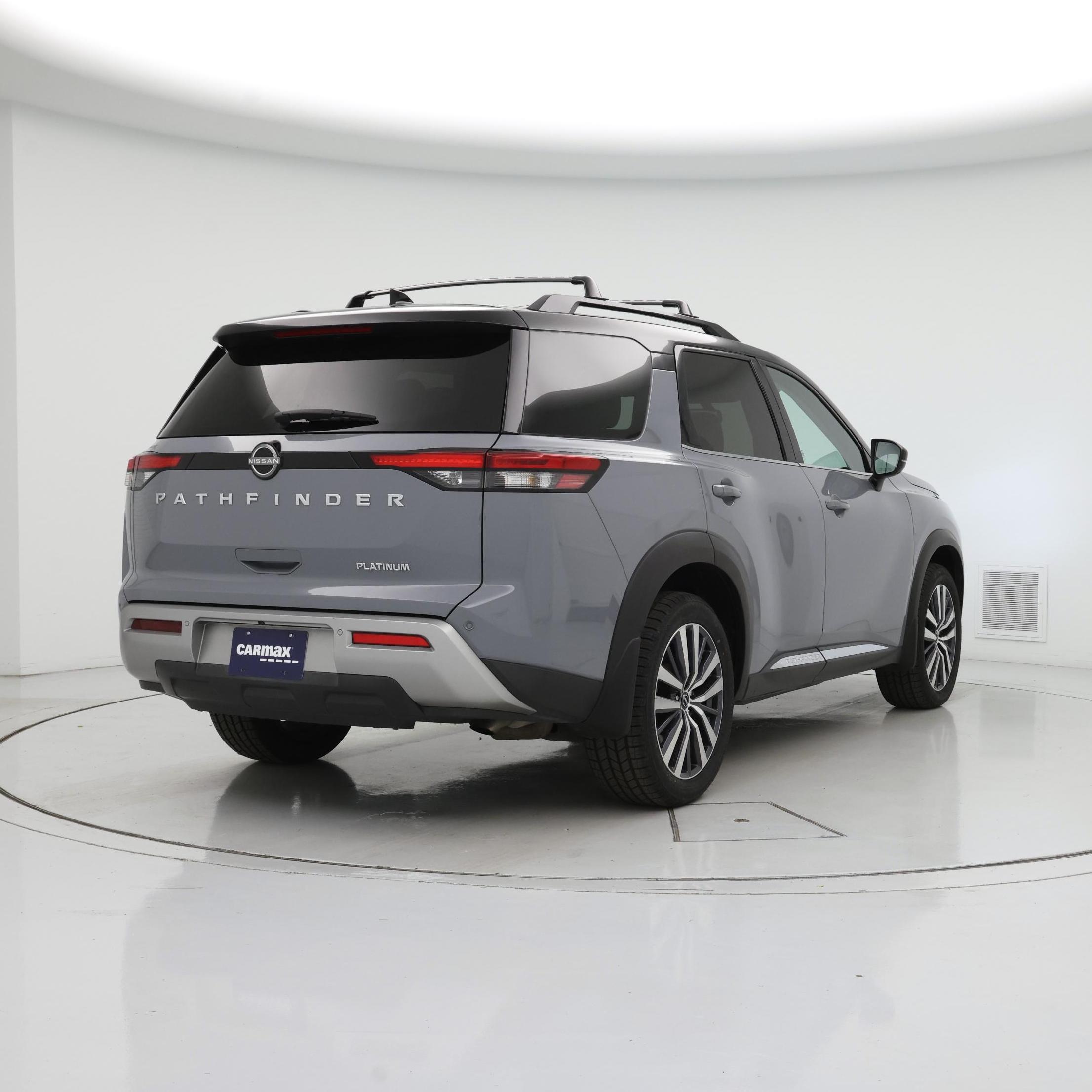 Thumbnail: 2022 Nissan Pathfinder - 8