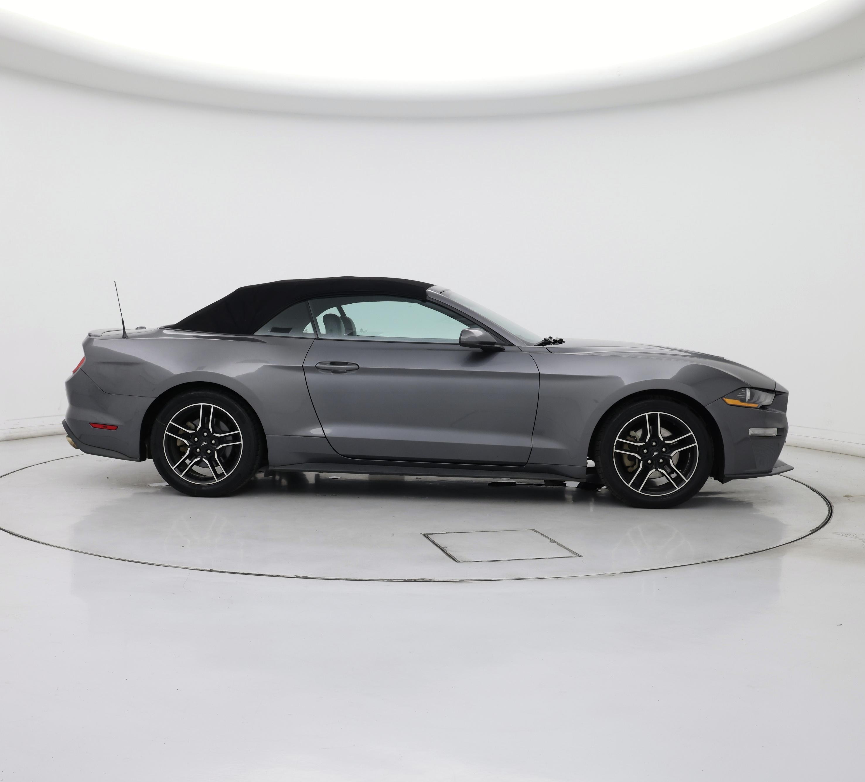 Thumbnail: 2021 Ford Mustang - 7