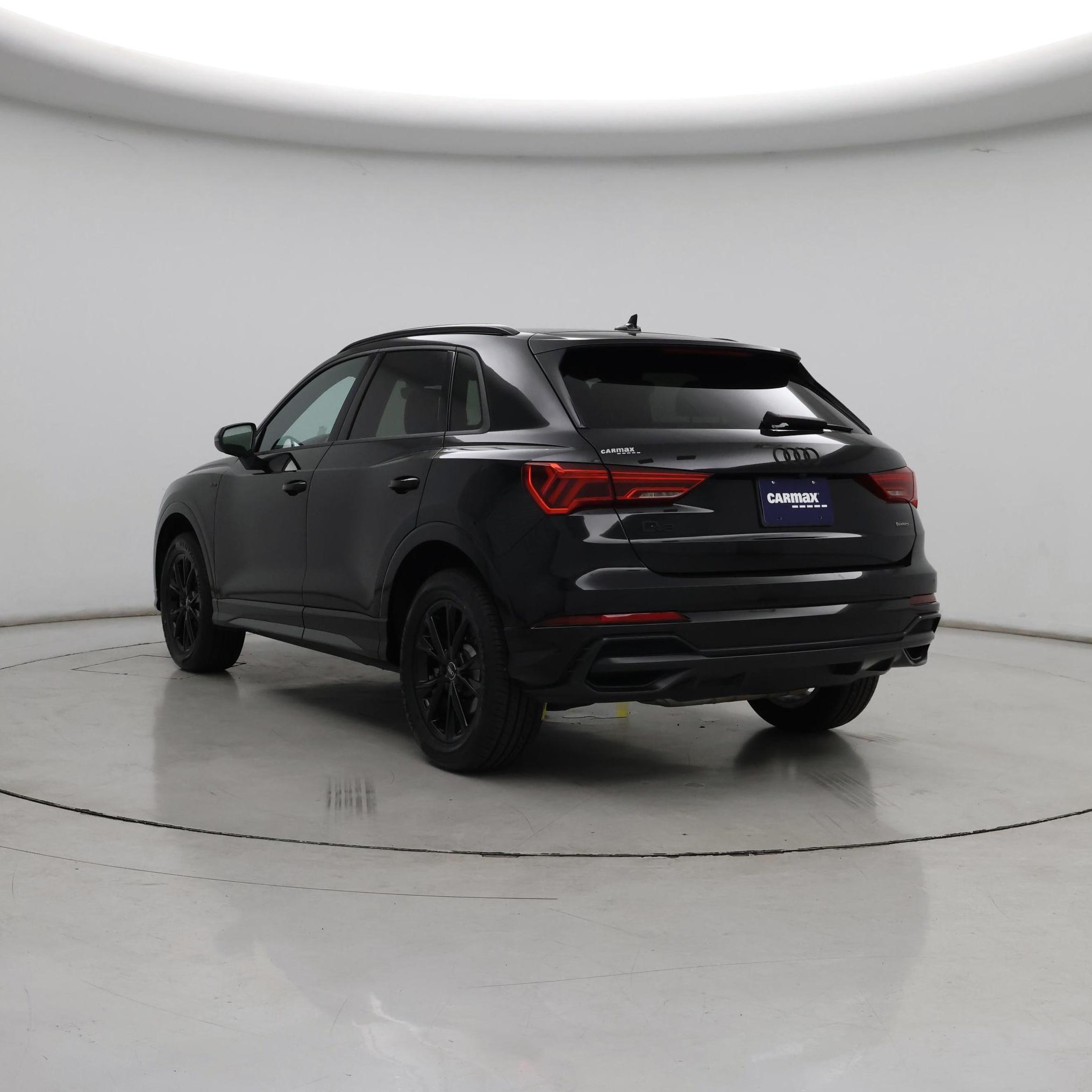 Thumbnail: 2022 Audi Q3 - 2