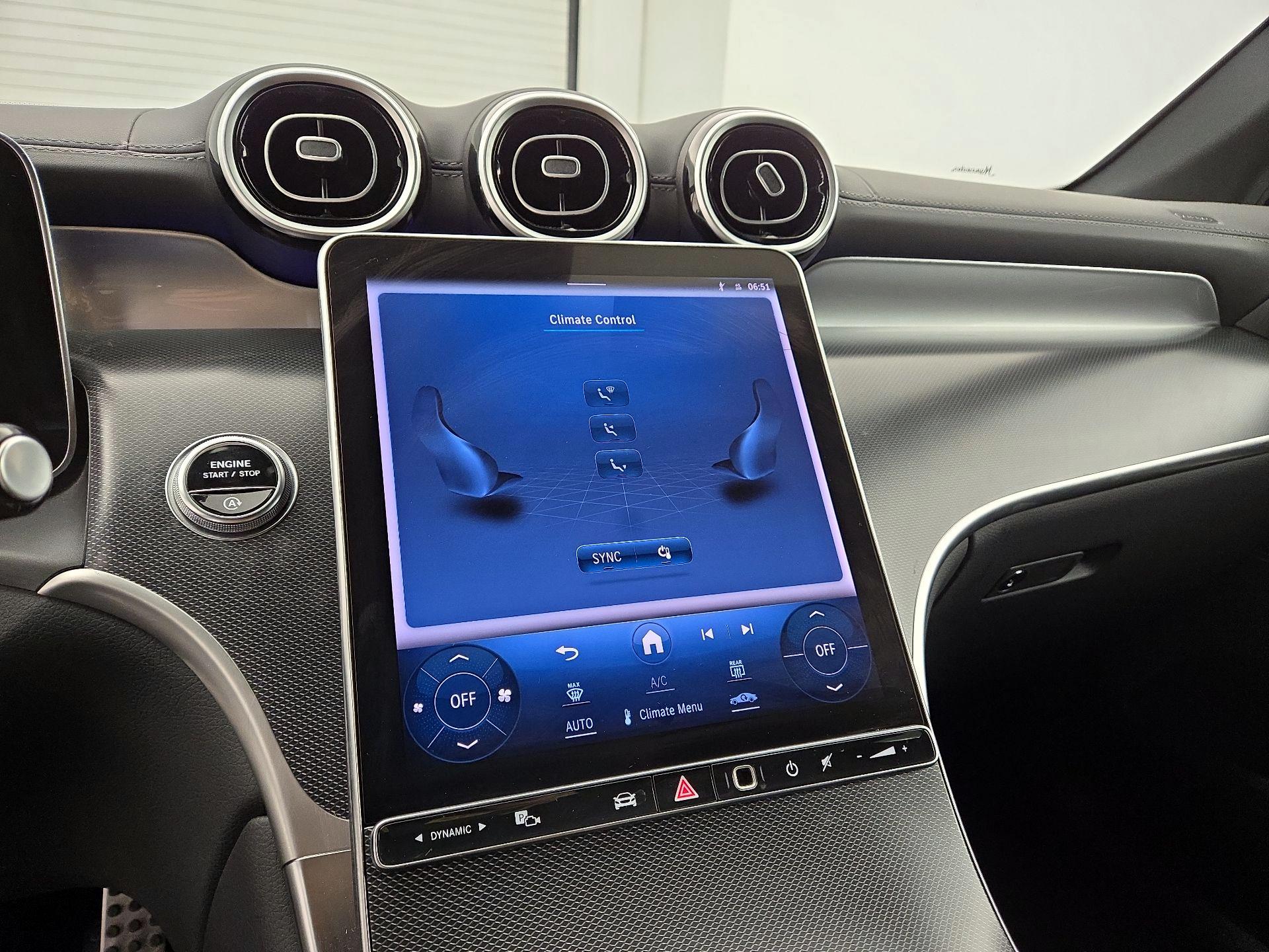 Thumbnail: 2024 Mercedes-Benz GLC - 17