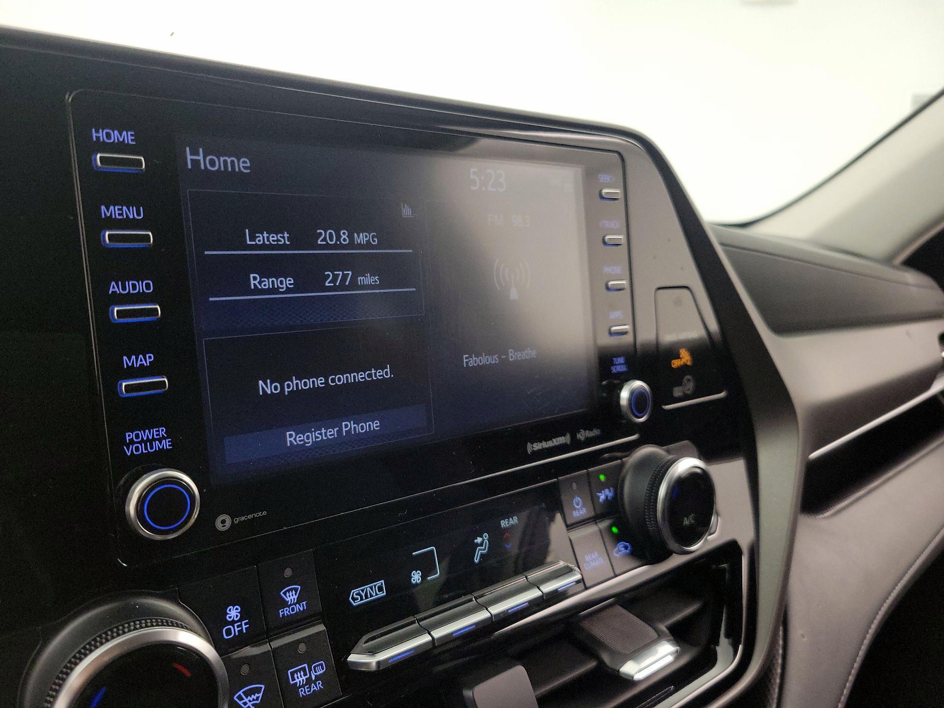 Thumbnail: 2022 Toyota Highlander - 15