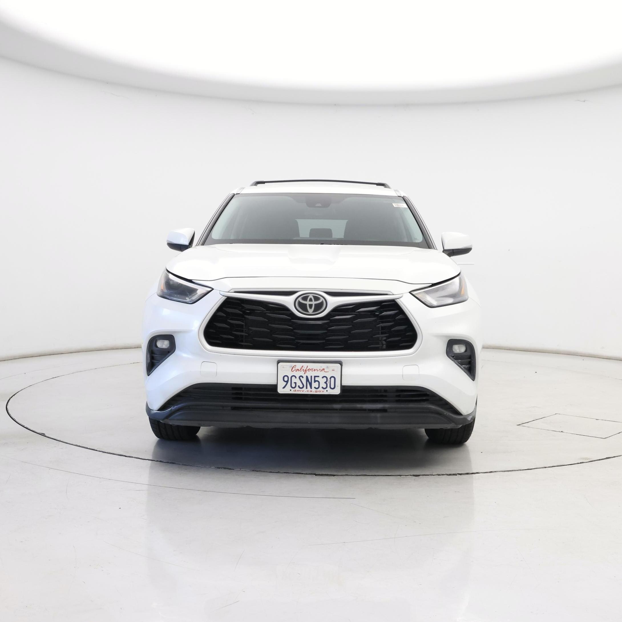 Thumbnail: 2022 Toyota Highlander - 5
