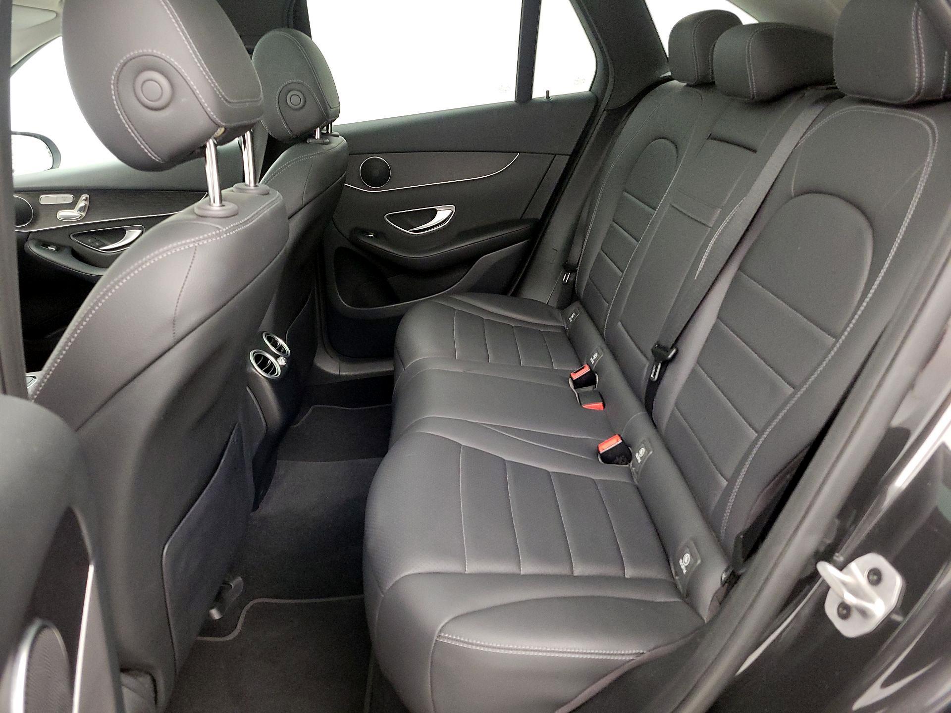 Thumbnail: 2022 Mercedes-Benz GLC - 19