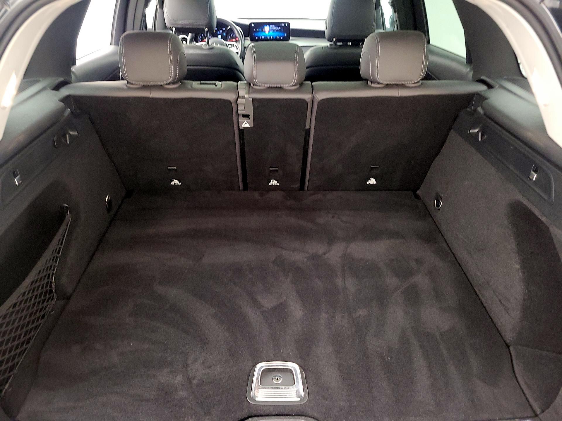 Thumbnail: 2022 Mercedes-Benz GLC - 20