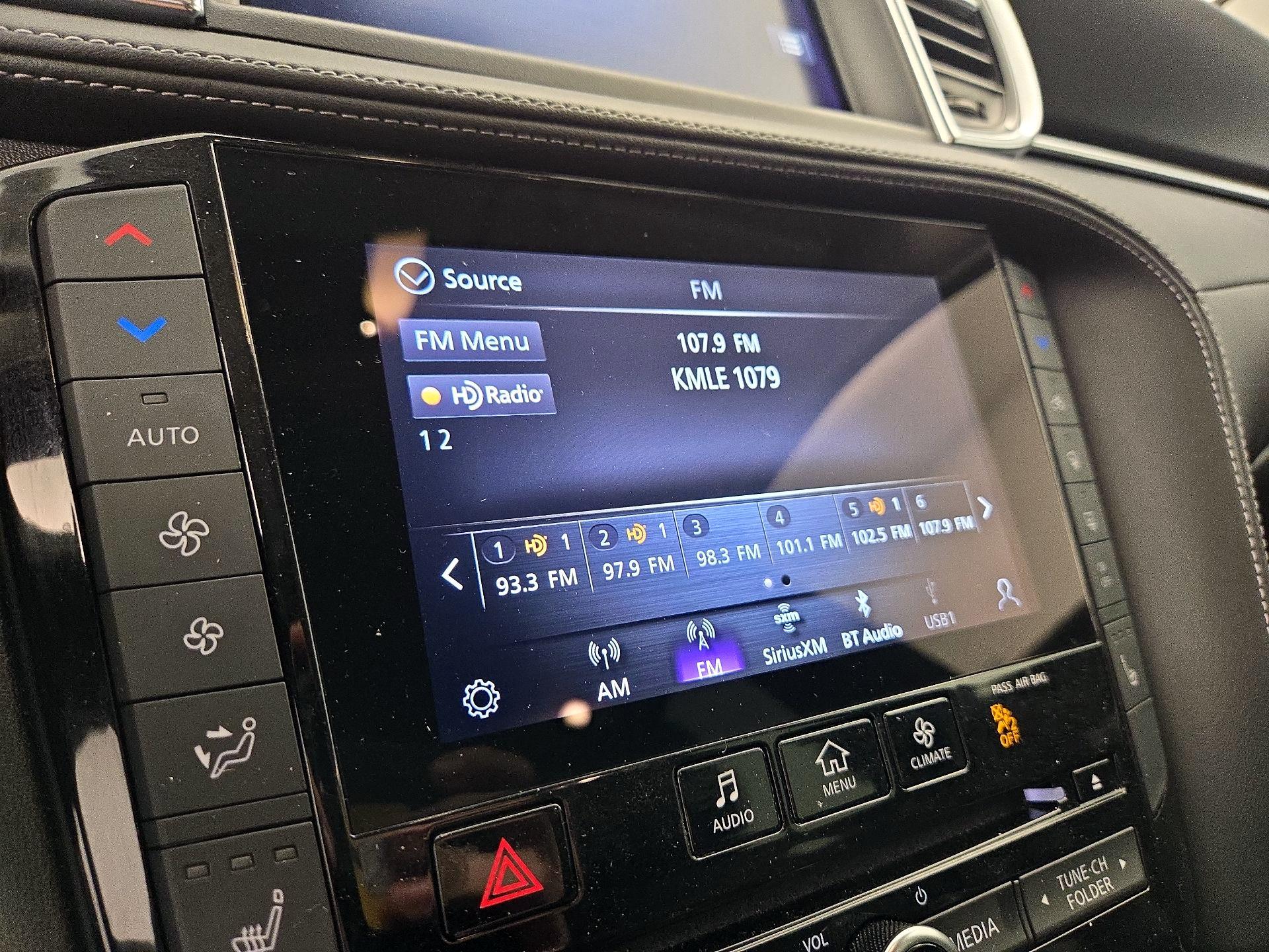 Thumbnail: 2022 INFINITI QX50 - 15