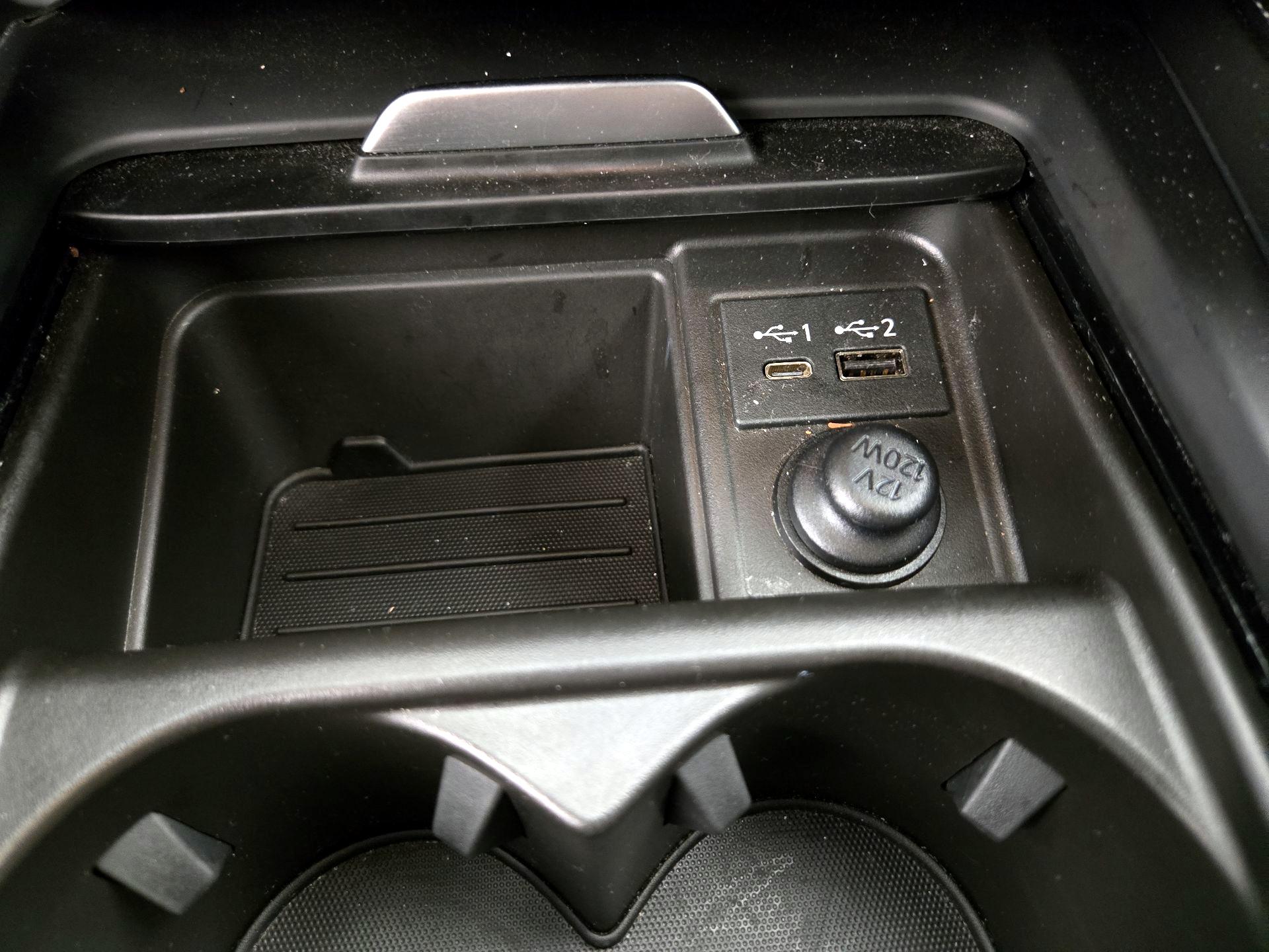 Thumbnail: 2022 INFINITI QX50 - 18