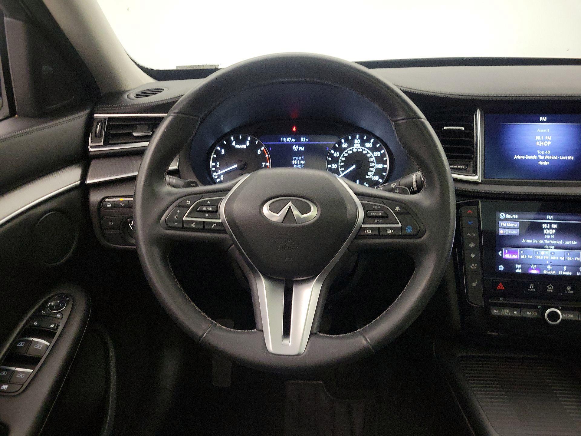 Thumbnail: 2022 INFINITI QX50 - 10
