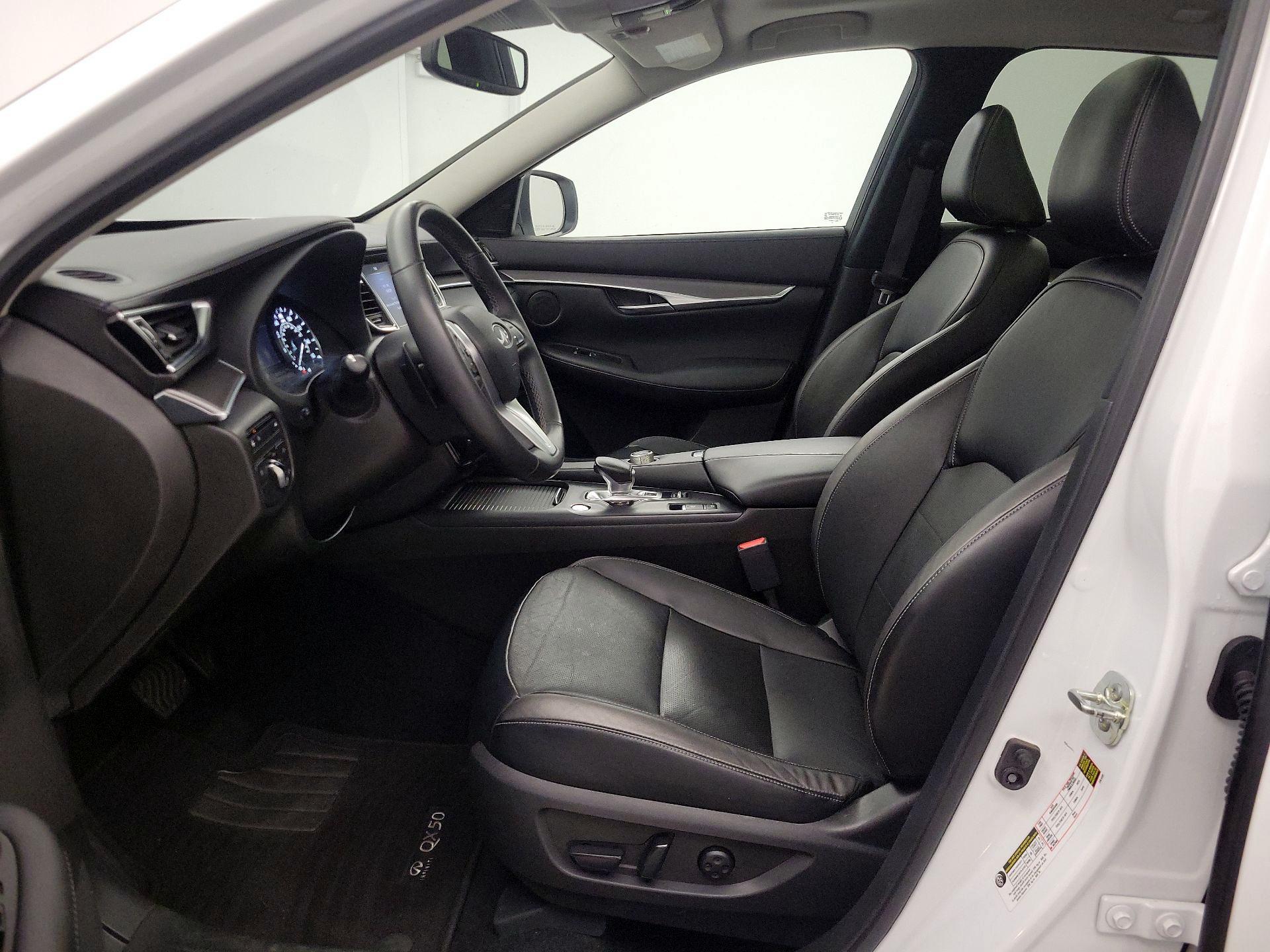 Thumbnail: 2022 INFINITI QX50 - 11