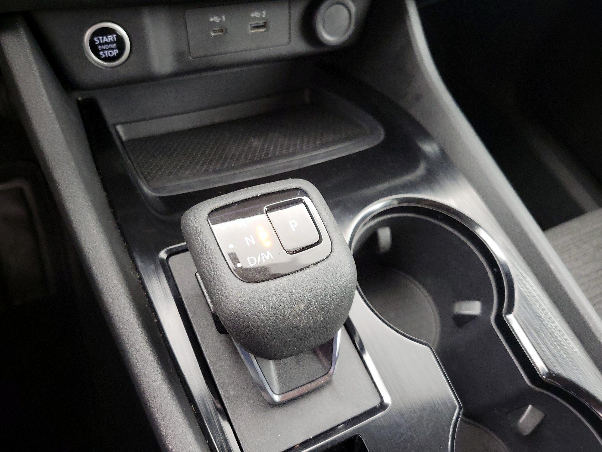 Thumbnail: 2022 Nissan Rogue - 17