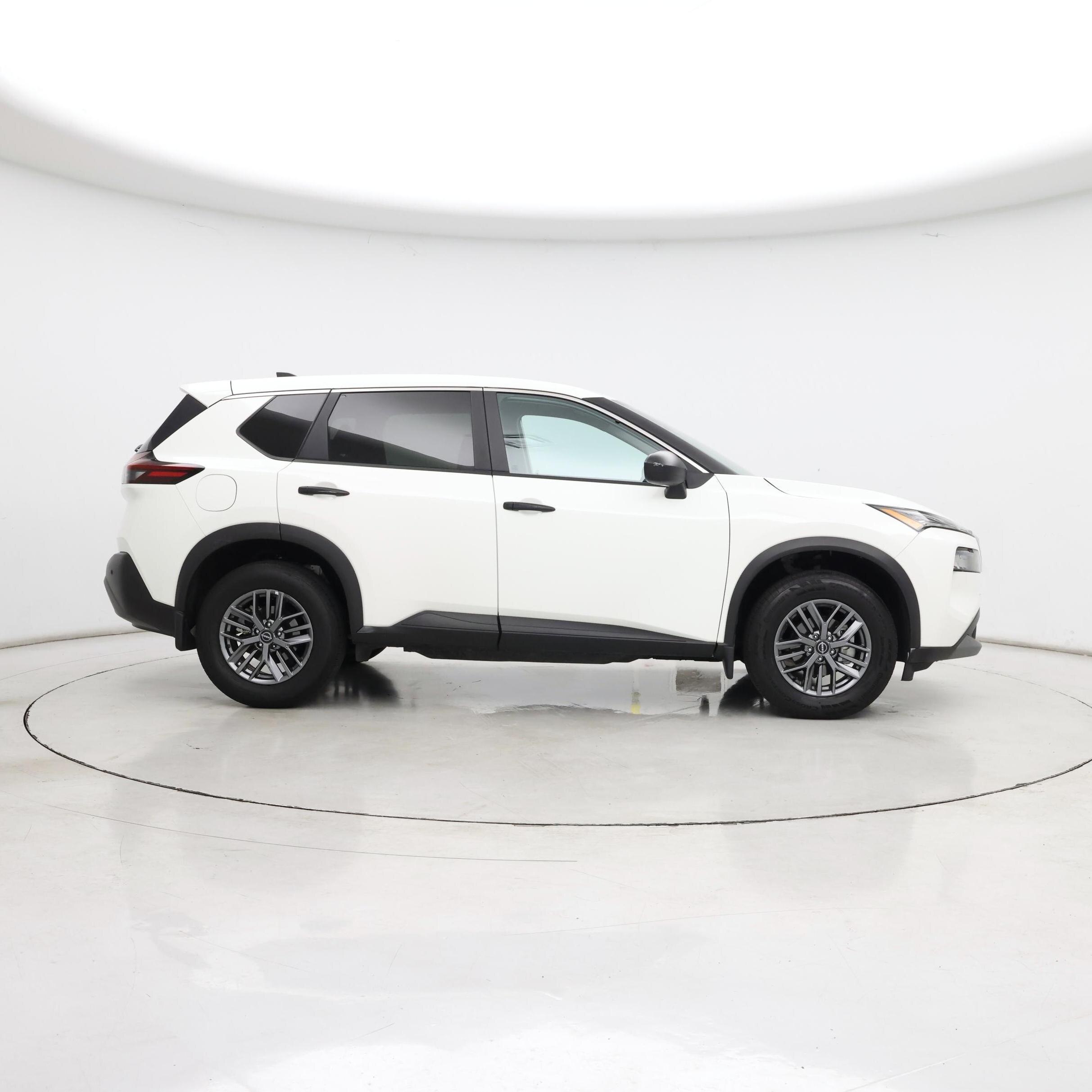 Thumbnail: 2022 Nissan Rogue - 7