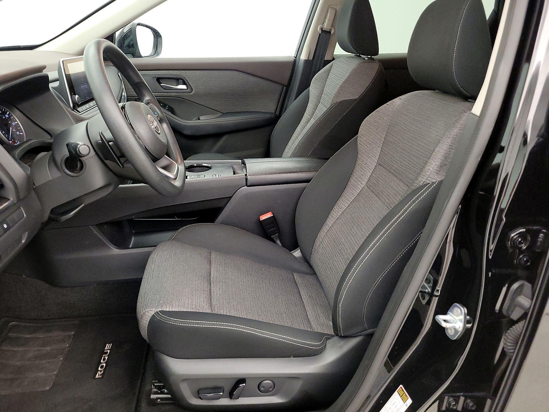 Thumbnail: 2022 Nissan Rogue - 11