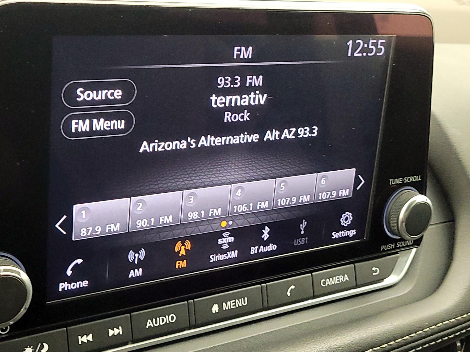 Thumbnail: 2022 Nissan Rogue - 15