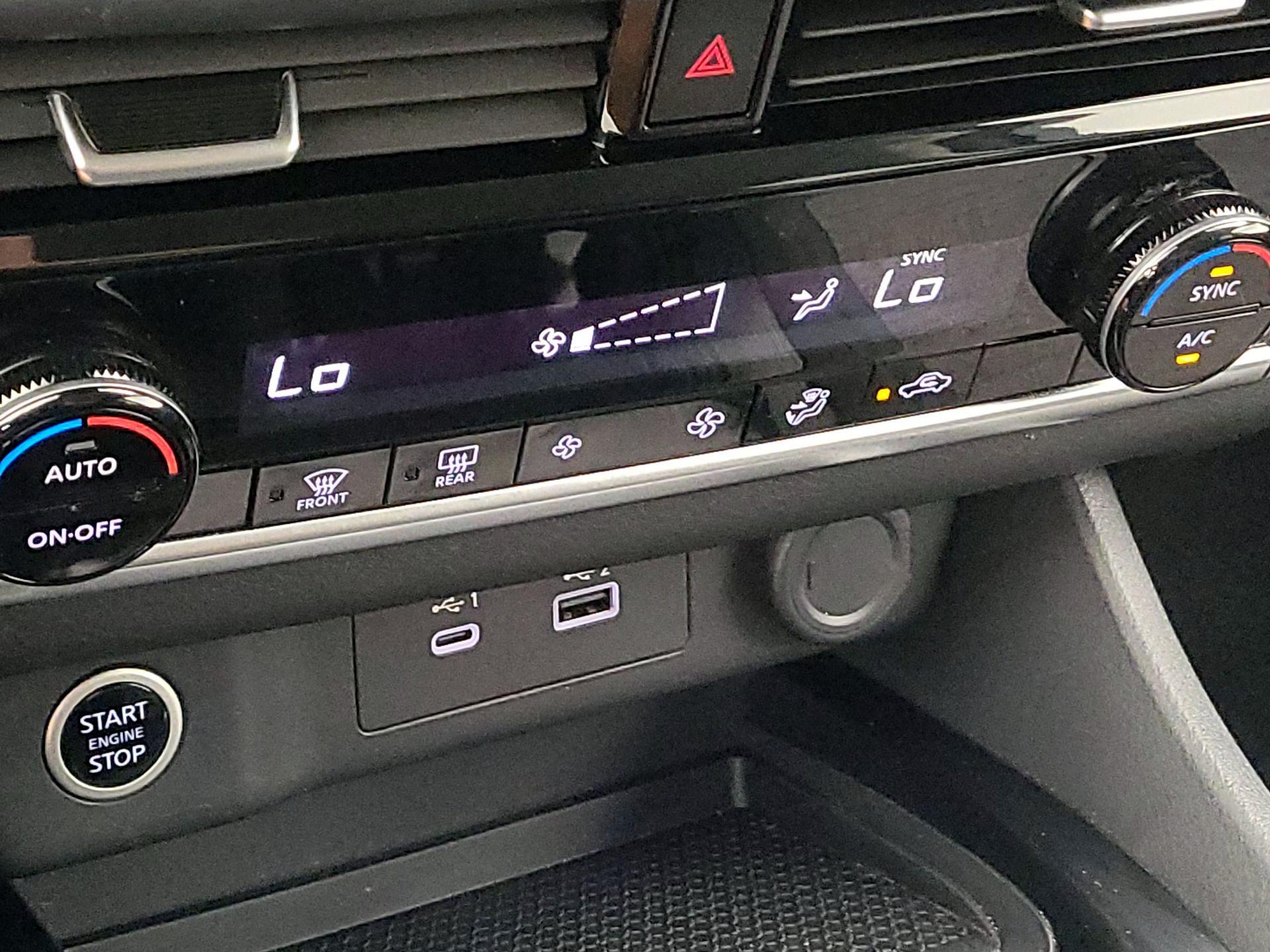 Thumbnail: 2022 Nissan Rogue - 16