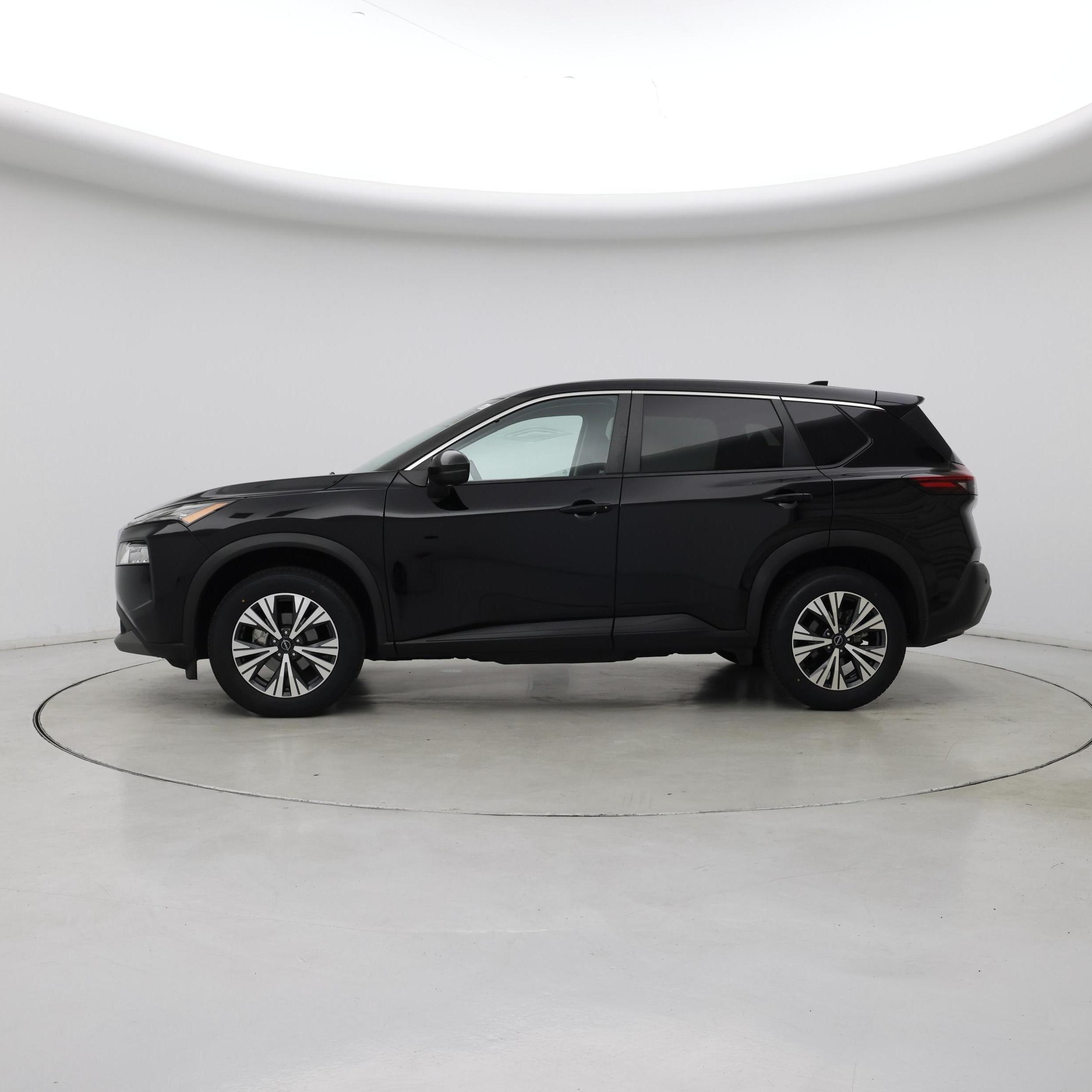 Thumbnail: 2022 Nissan Rogue - 3