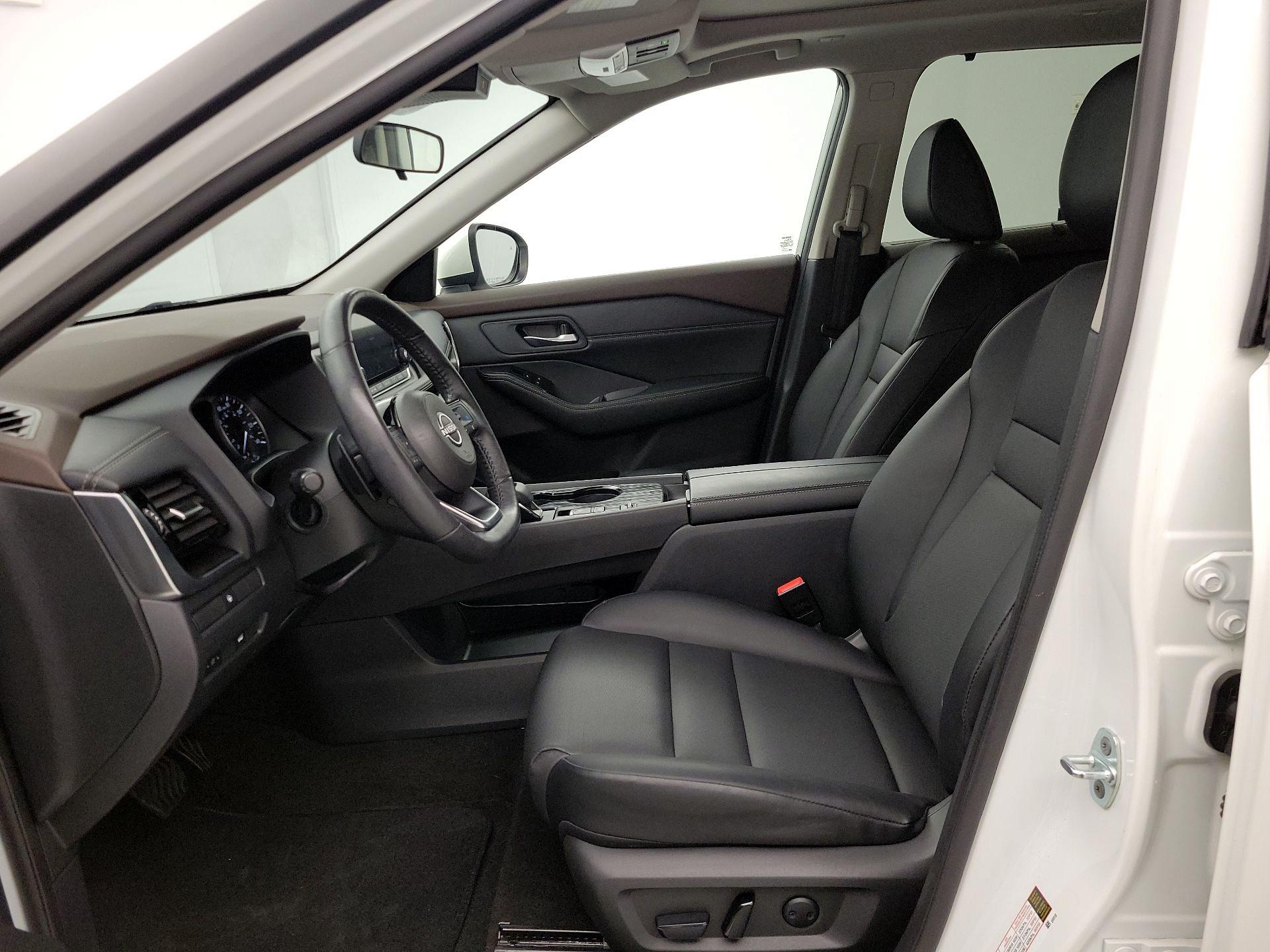 Thumbnail: 2023 Nissan Rogue - 11