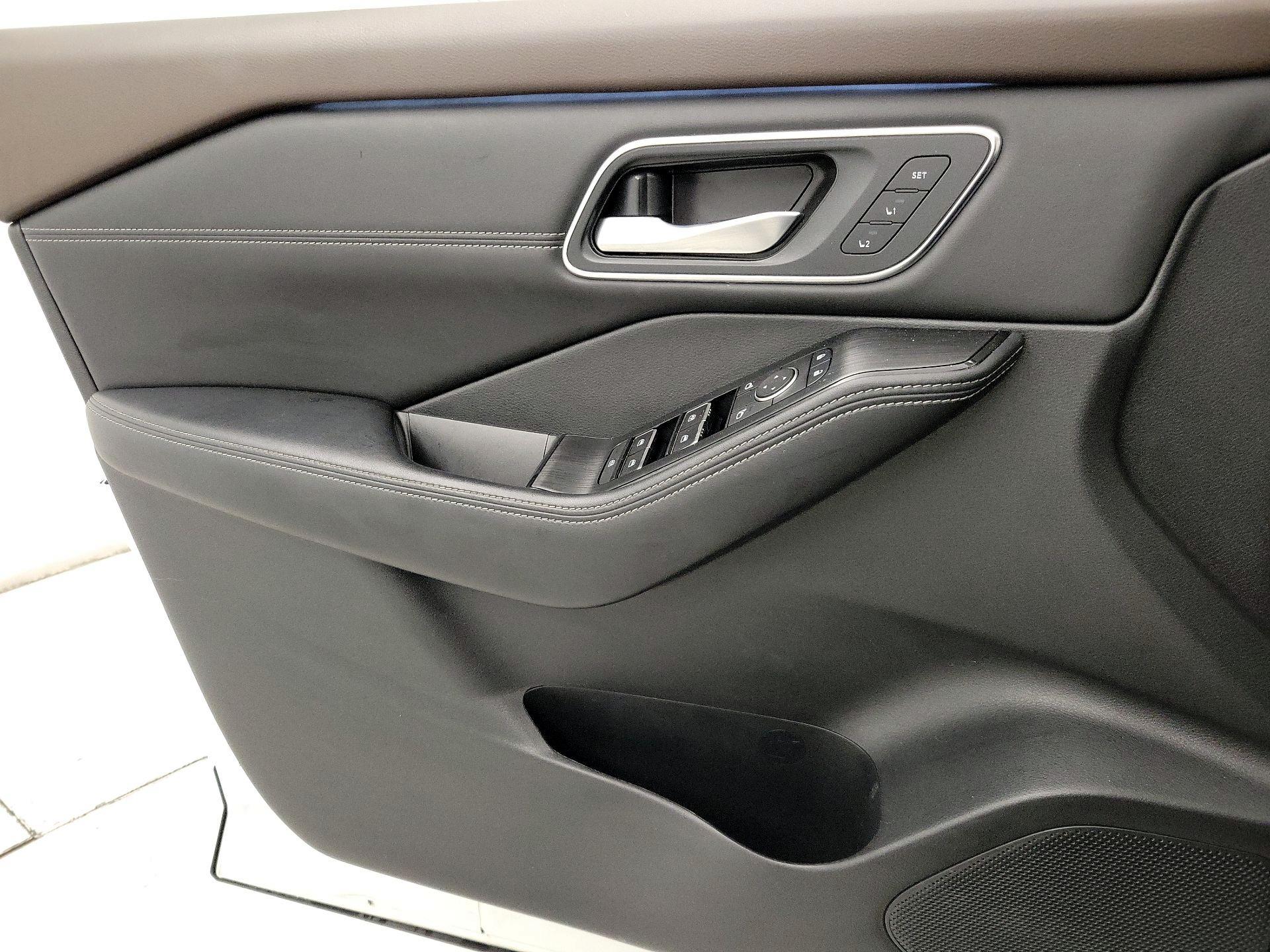 Thumbnail: 2022 Nissan Rogue - 12