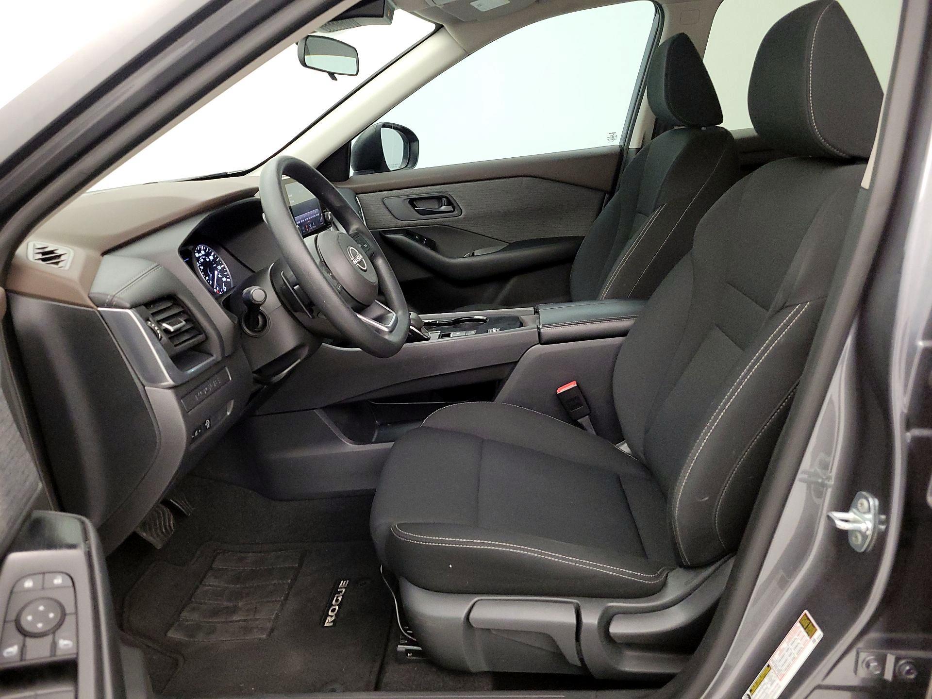 Thumbnail: 2023 Nissan Rogue - 11