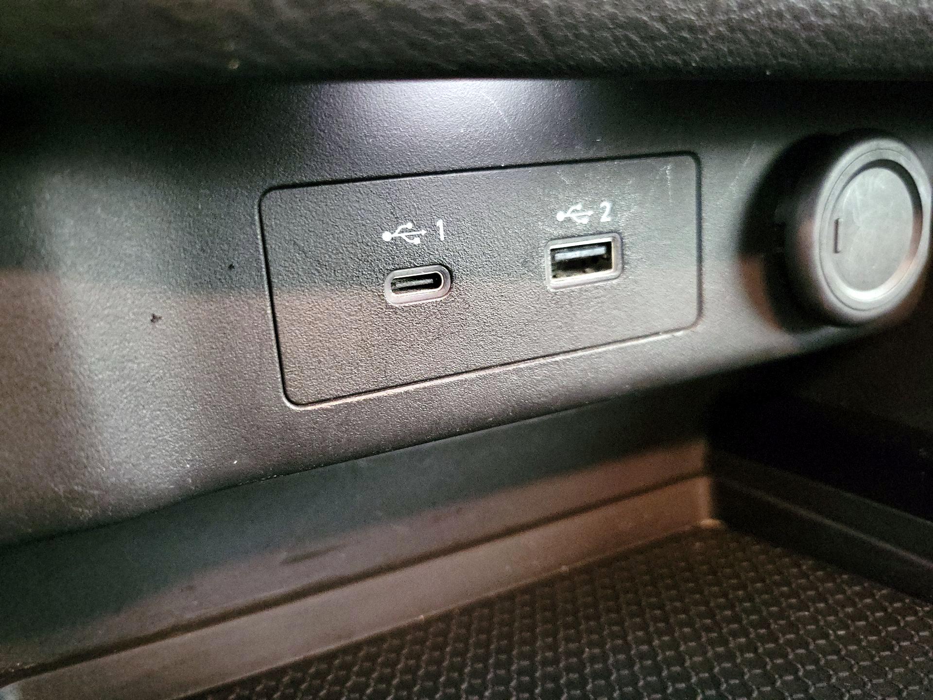 Thumbnail: 2022 Nissan Rogue - 18