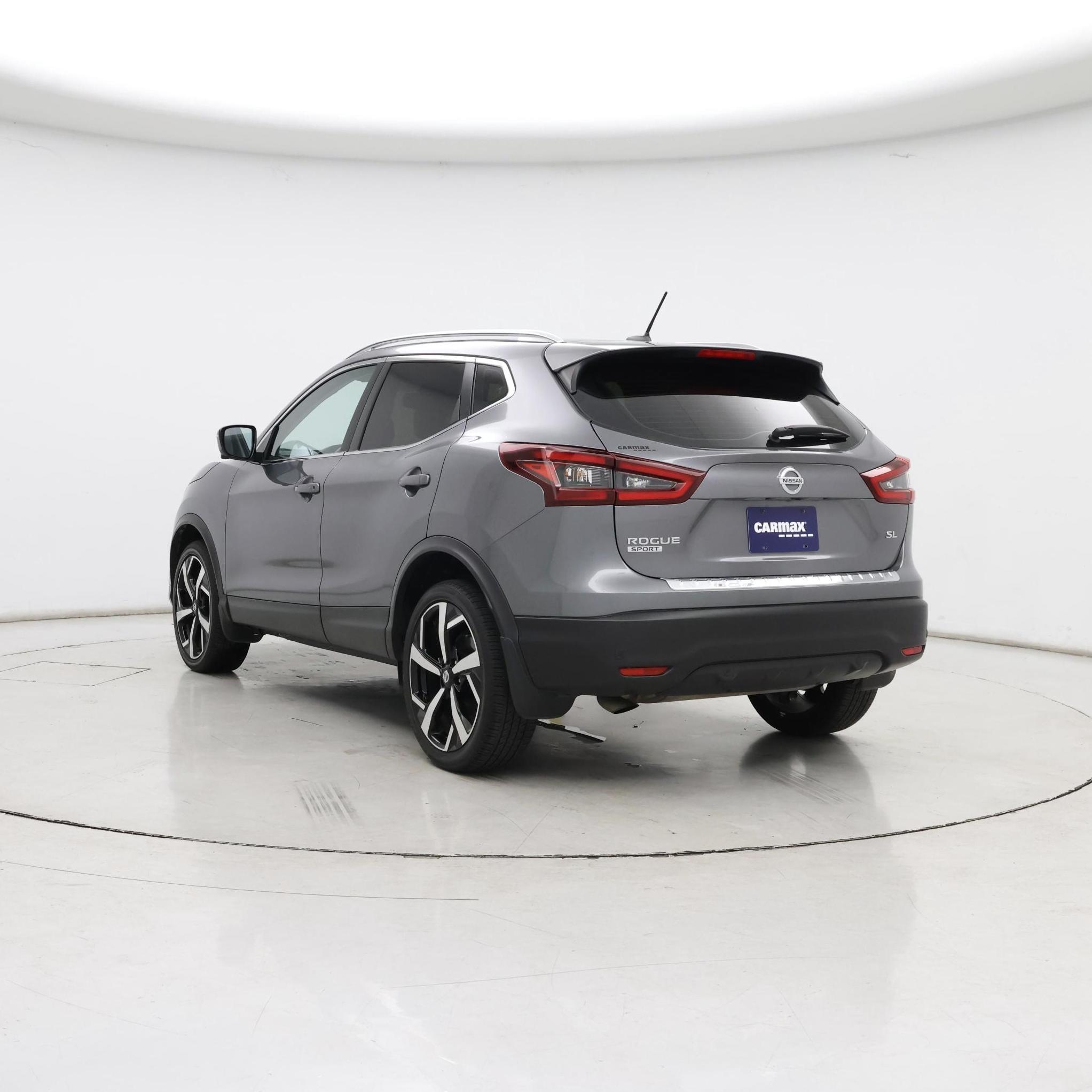 Thumbnail: 2022 Nissan Rogue Sport - 2