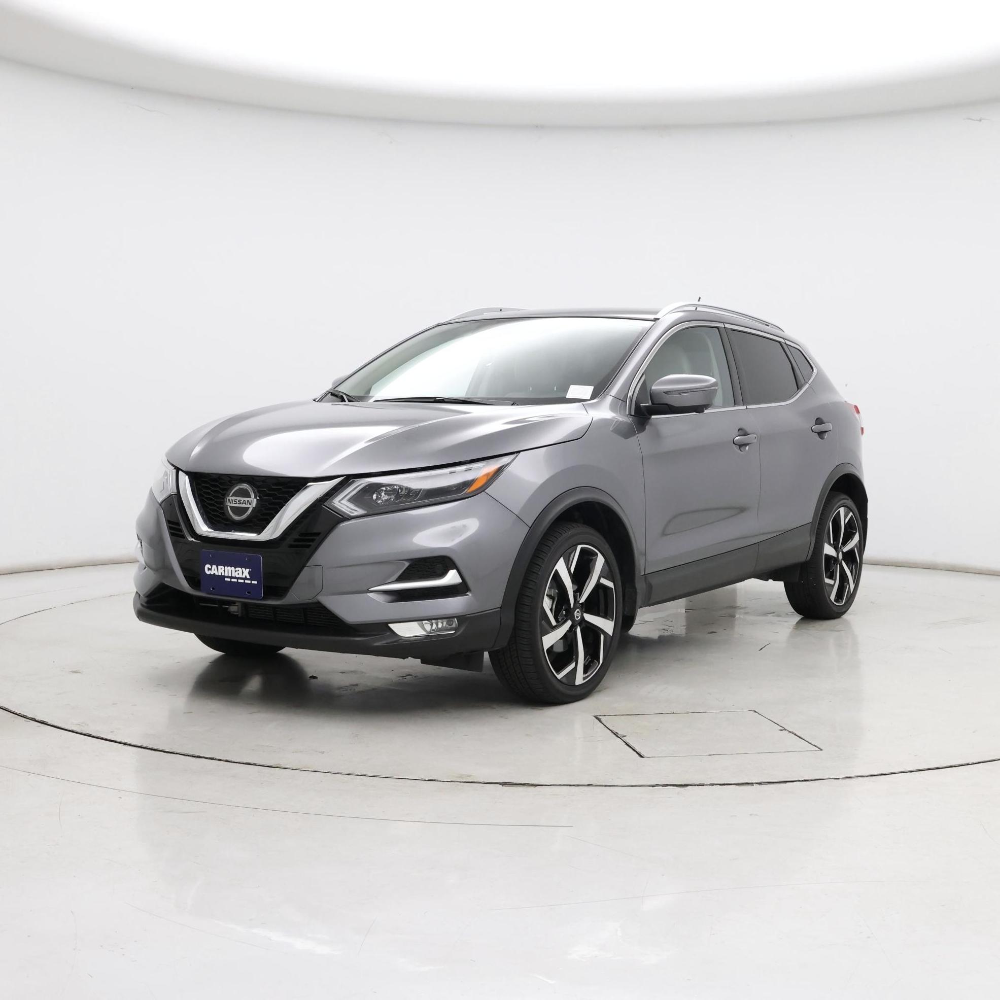 Thumbnail: 2022 Nissan Rogue Sport - 4
