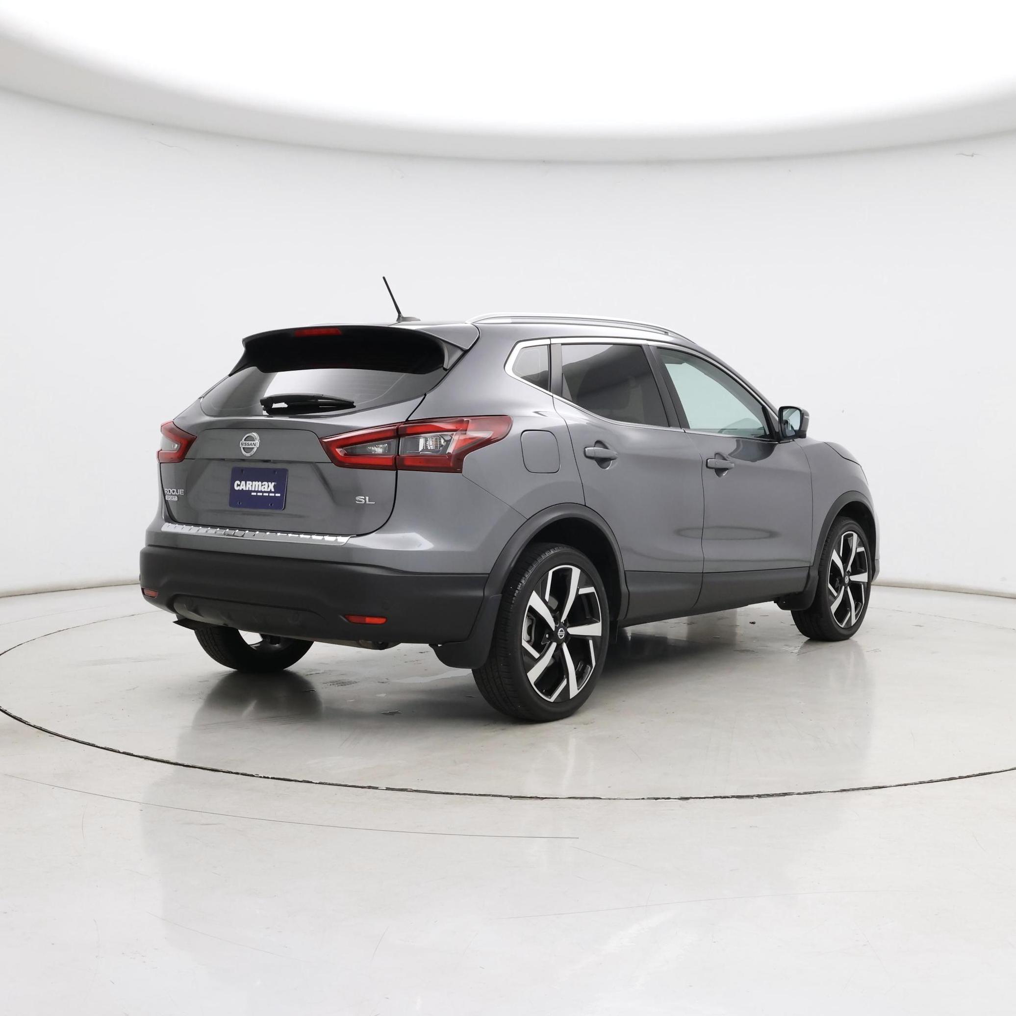 Thumbnail: 2022 Nissan Rogue Sport - 8