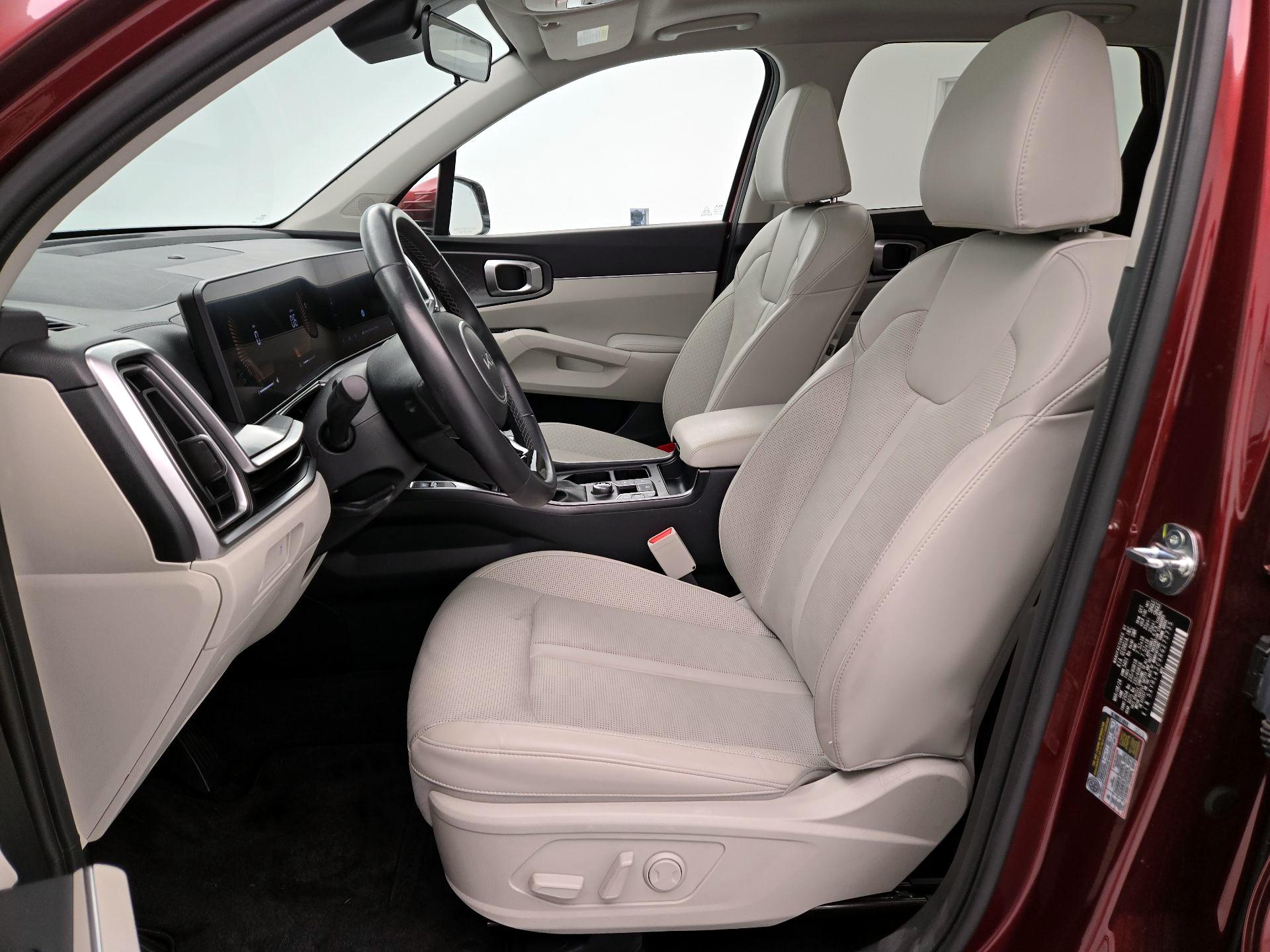 Thumbnail: 2024 Kia Sorento - 11