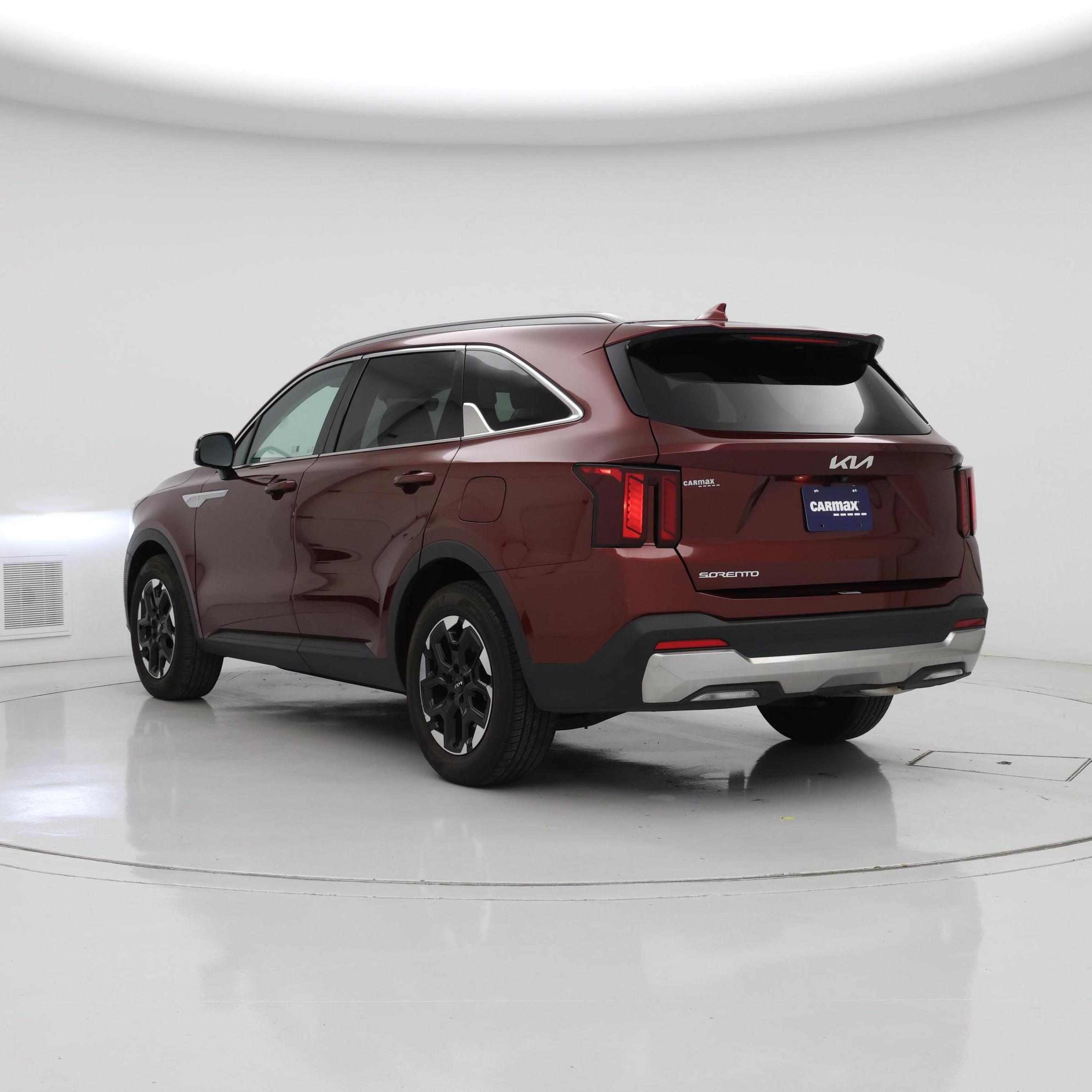 Thumbnail: 2024 Kia Sorento - 2