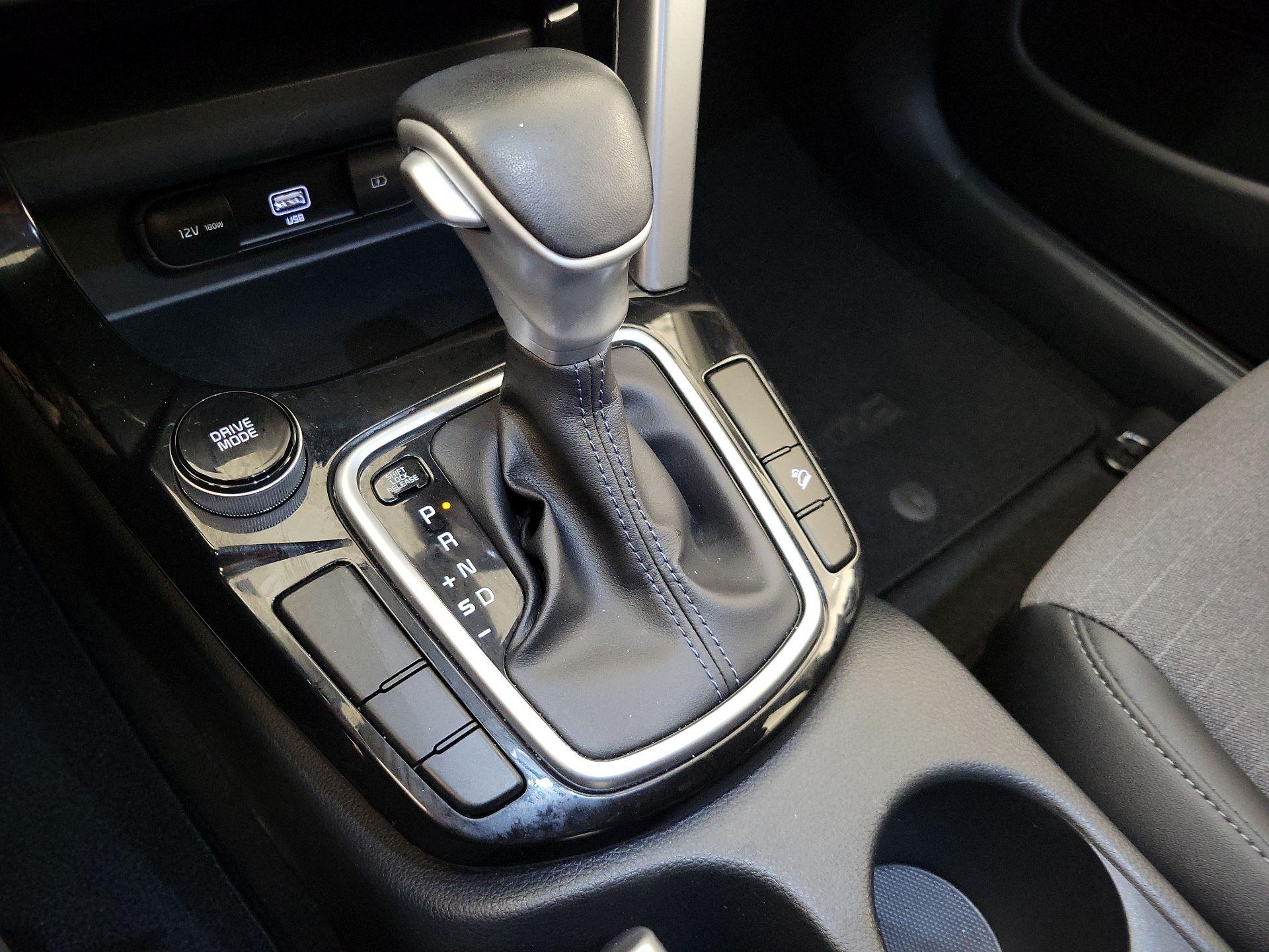 Thumbnail: 2023 Kia Seltos - 18