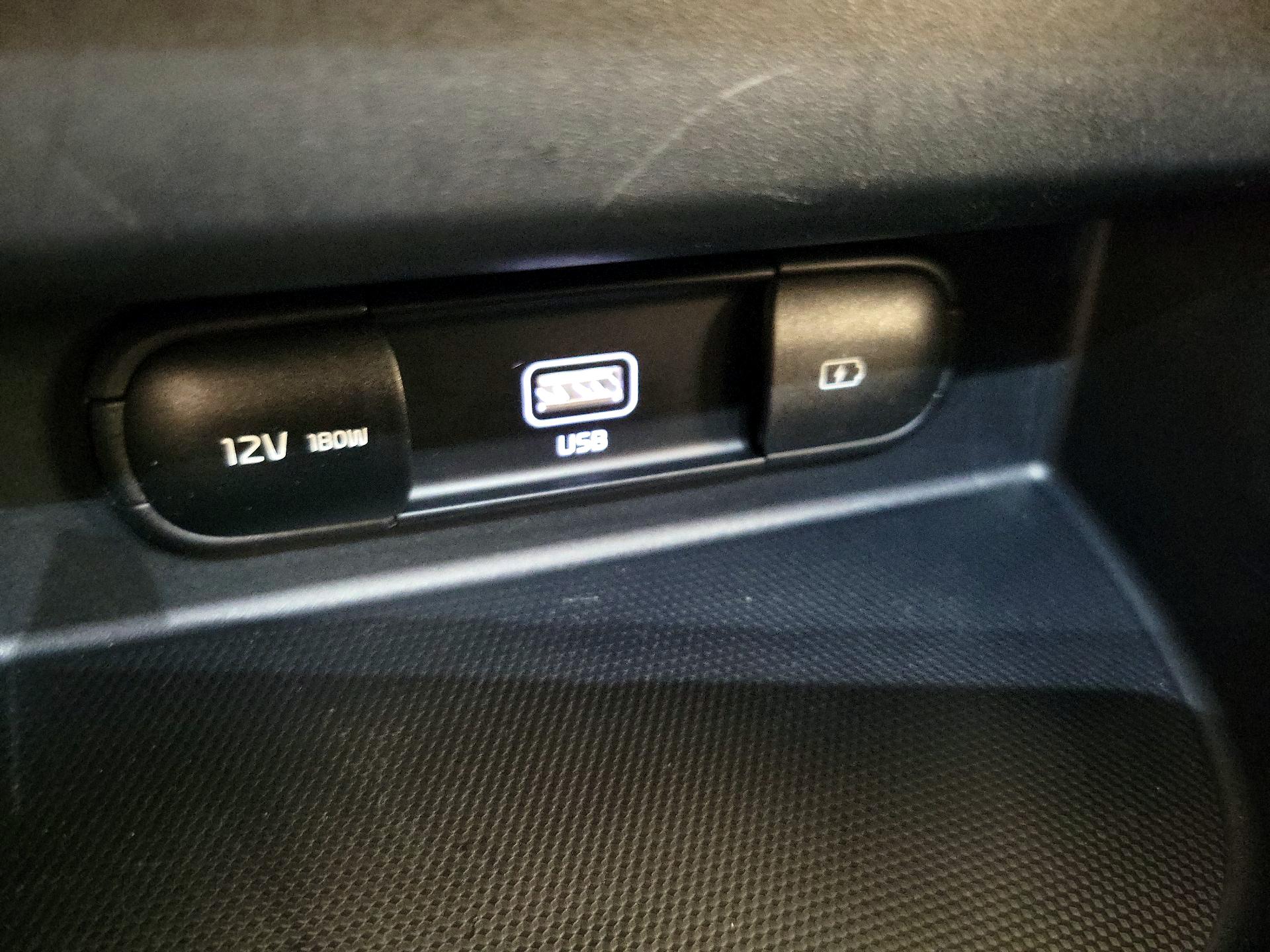 Thumbnail: 2023 Kia Seltos - 19